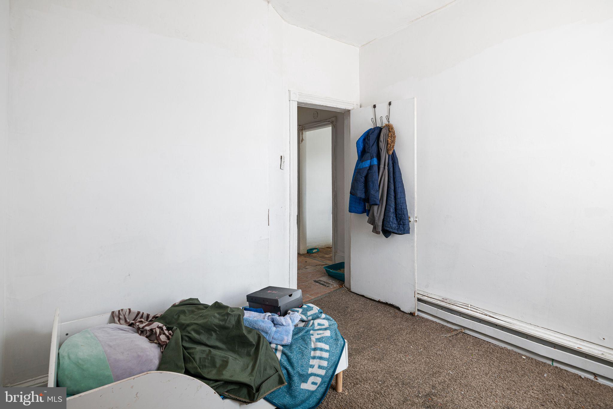 OVERBROOK FARMS - Residential Income