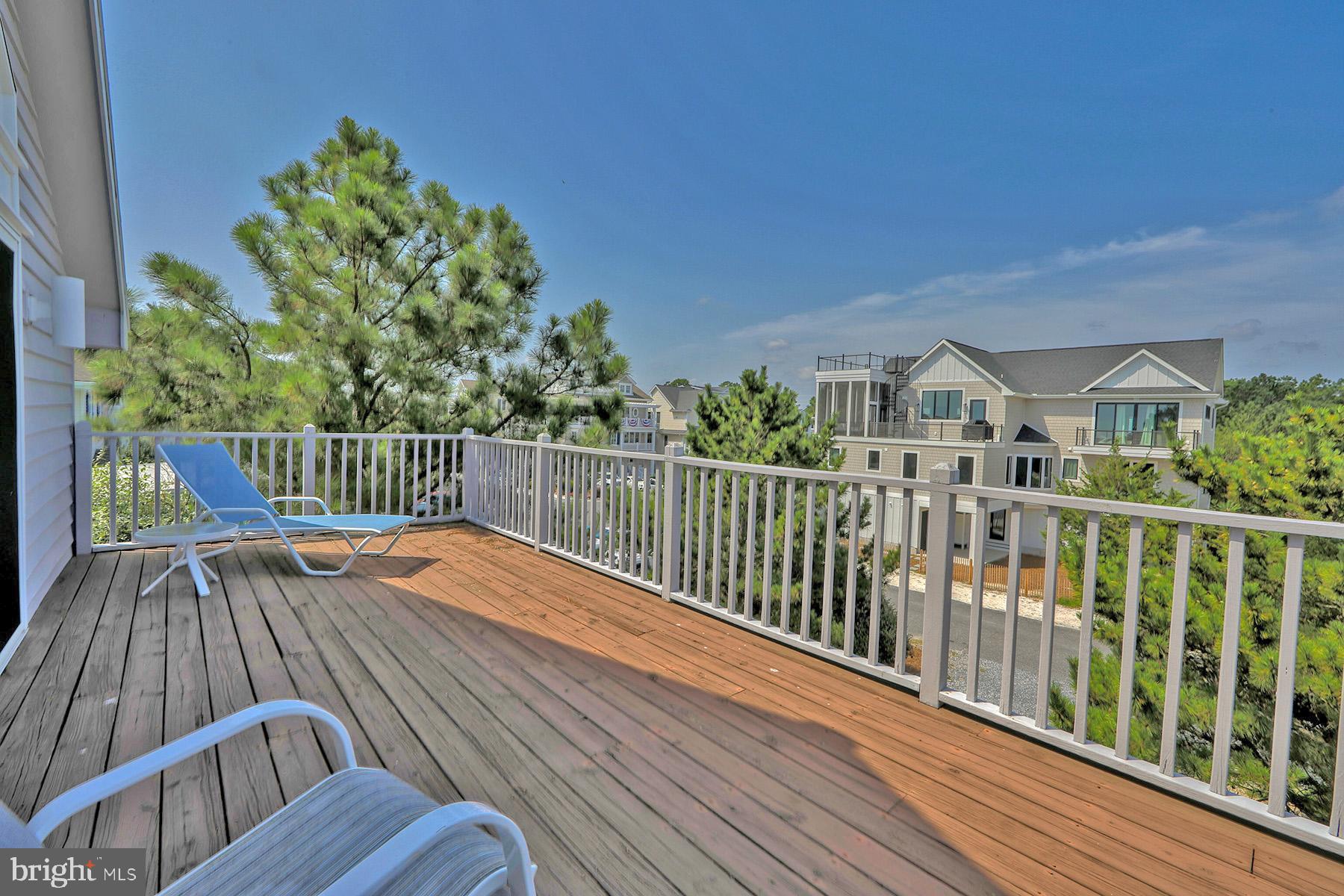 OCEAN VILLAGE - Residential