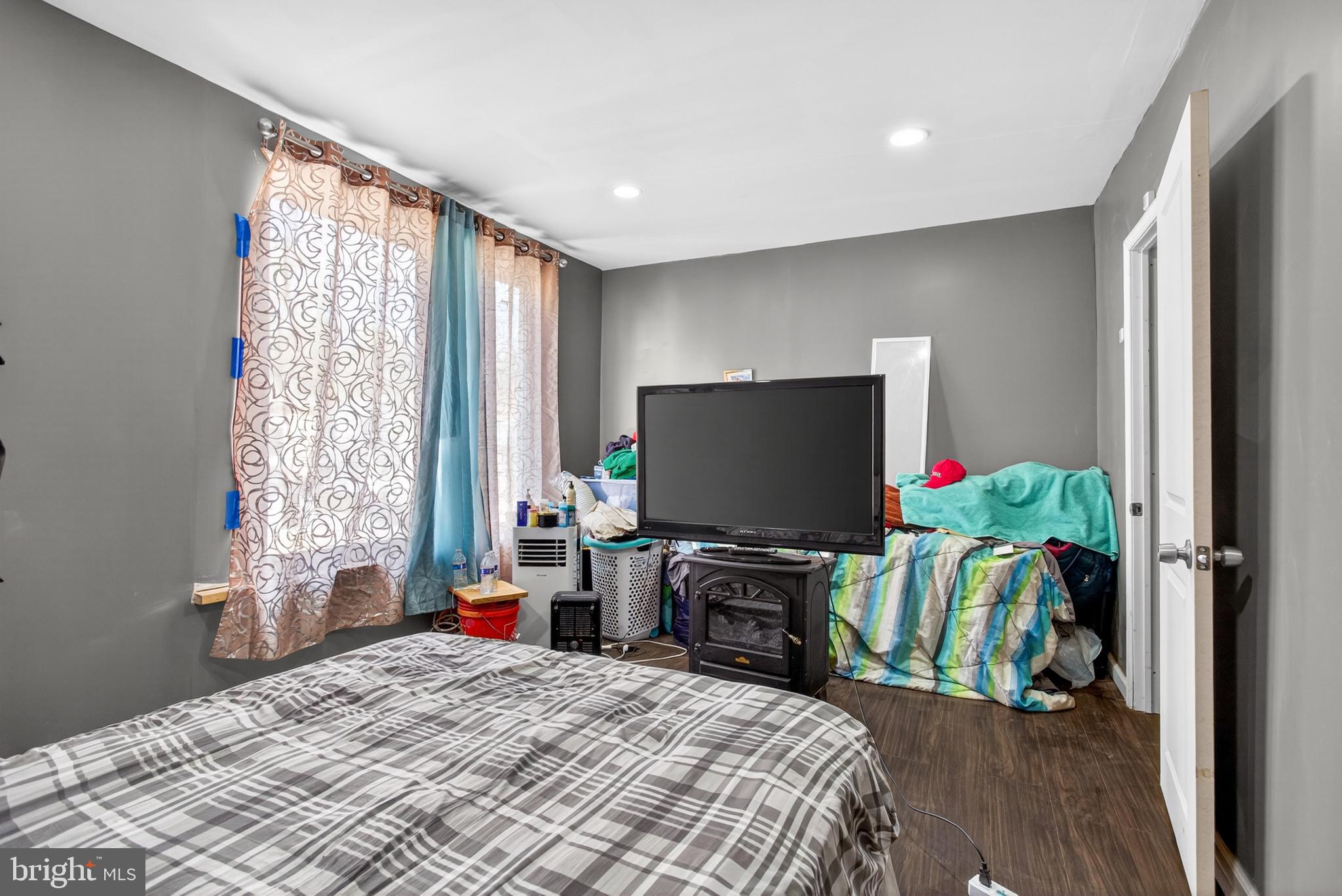 CHESTER CITY - Residential