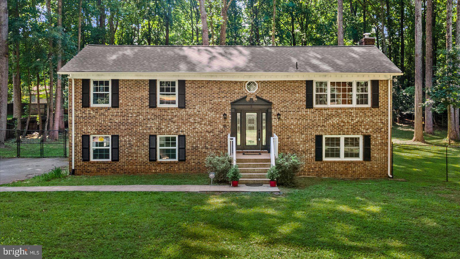 ROSEDALE - Residential