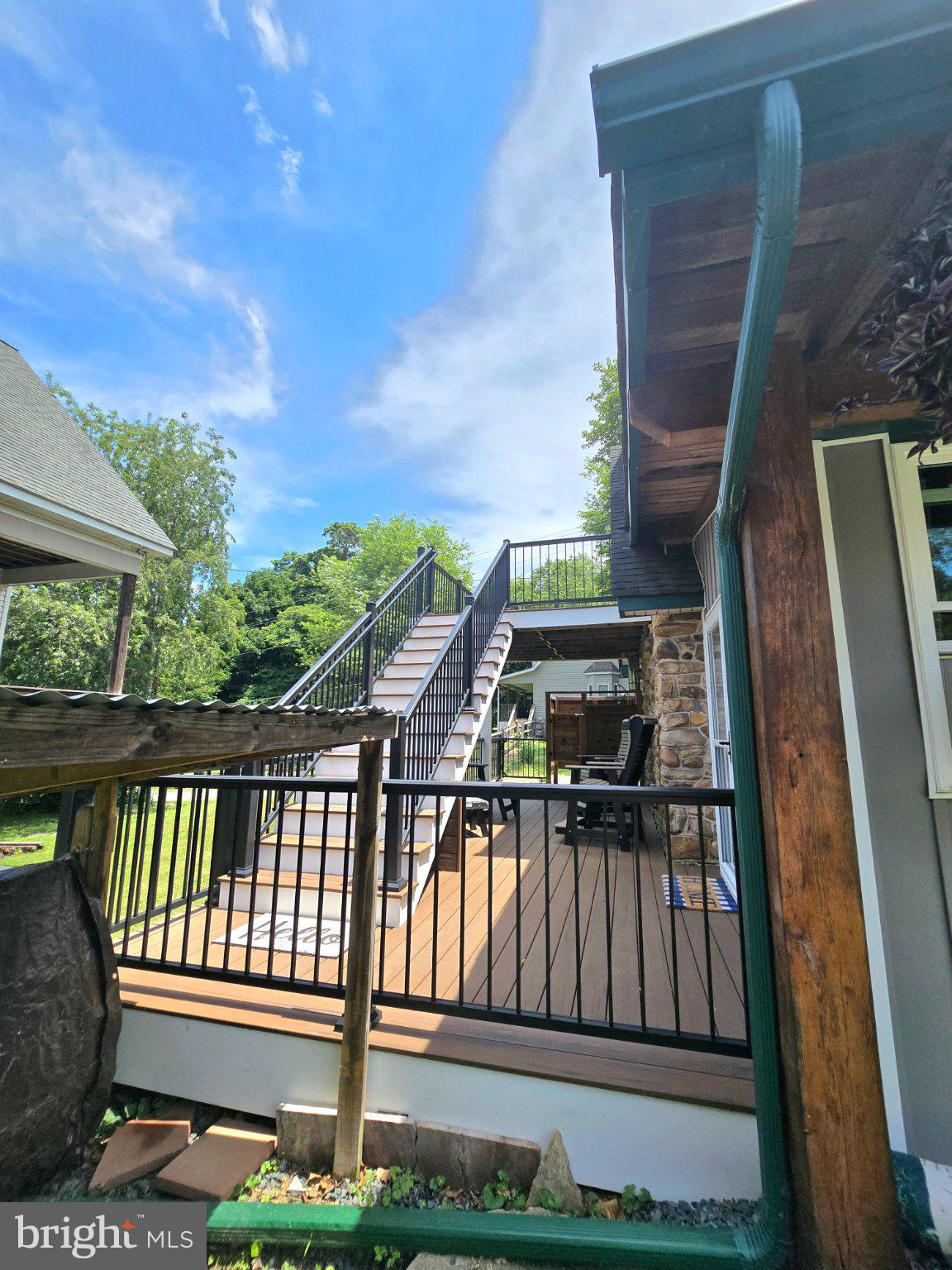 CRYSTAL BEACH MANOR - Residential