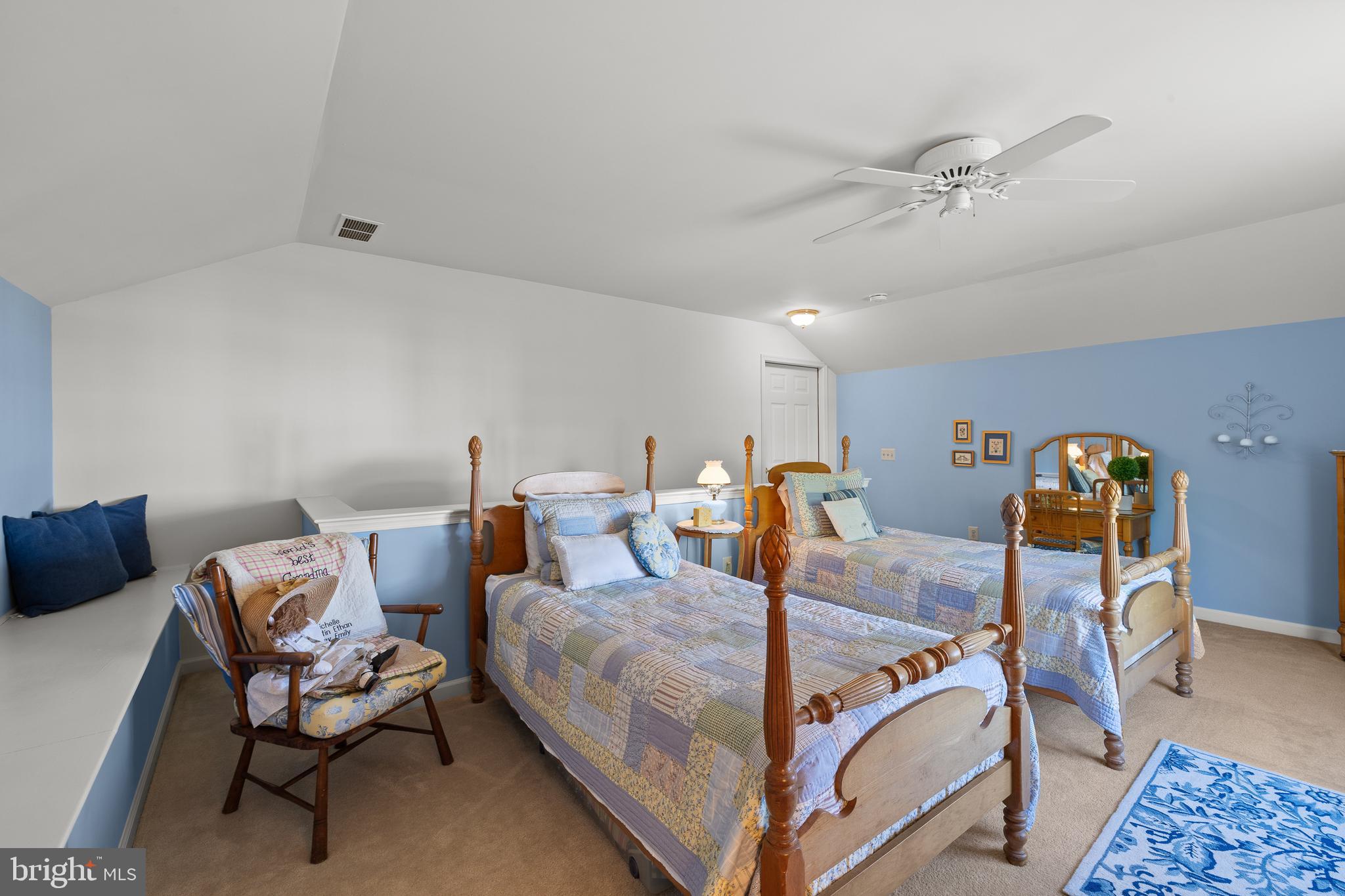 TARRINGTON VILLAGE - Residential