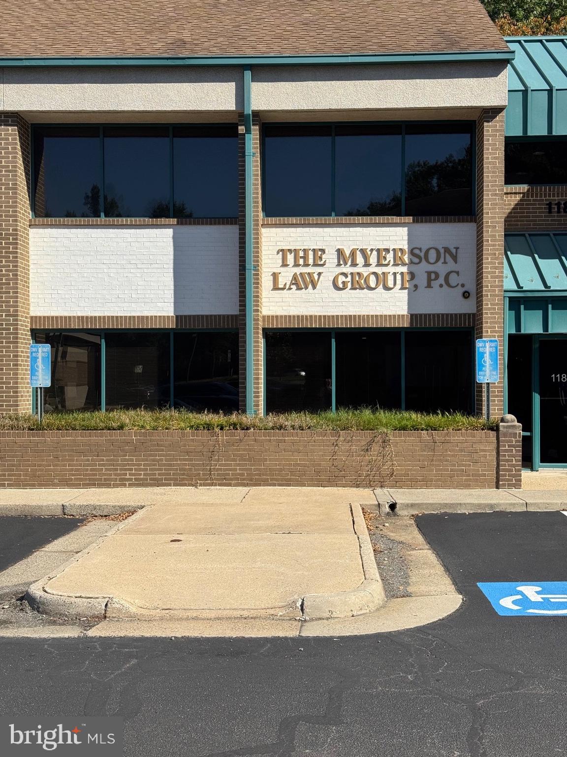 Large first floor office,  currently law firm,.  plenty of windows to let in natural light.  close to shopping, metro,