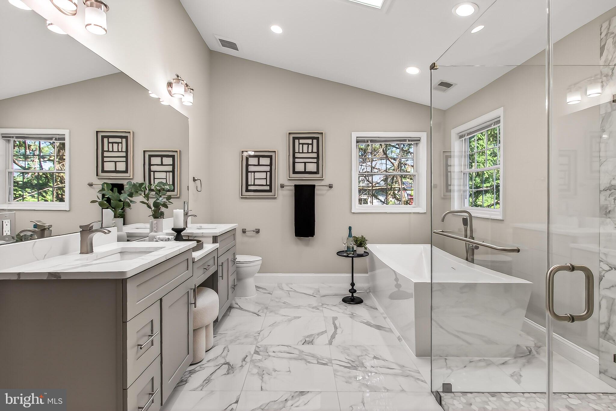 ADDISON HEIGHTS - Residential