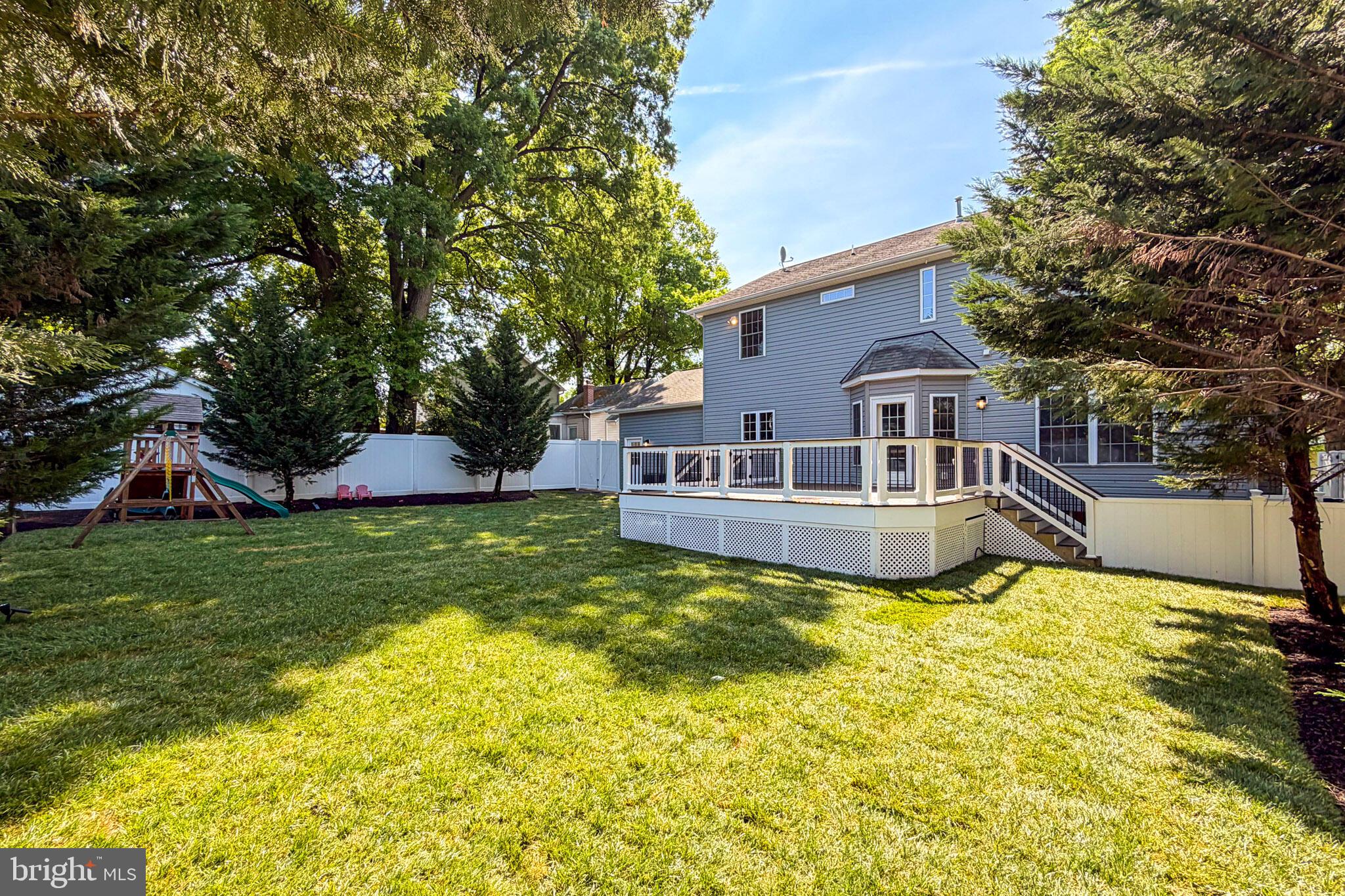 ADDISON HEIGHTS - Residential
