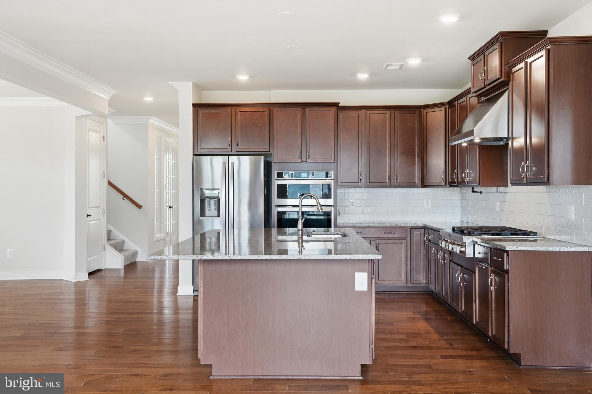 GOOSE CREEK - Residential