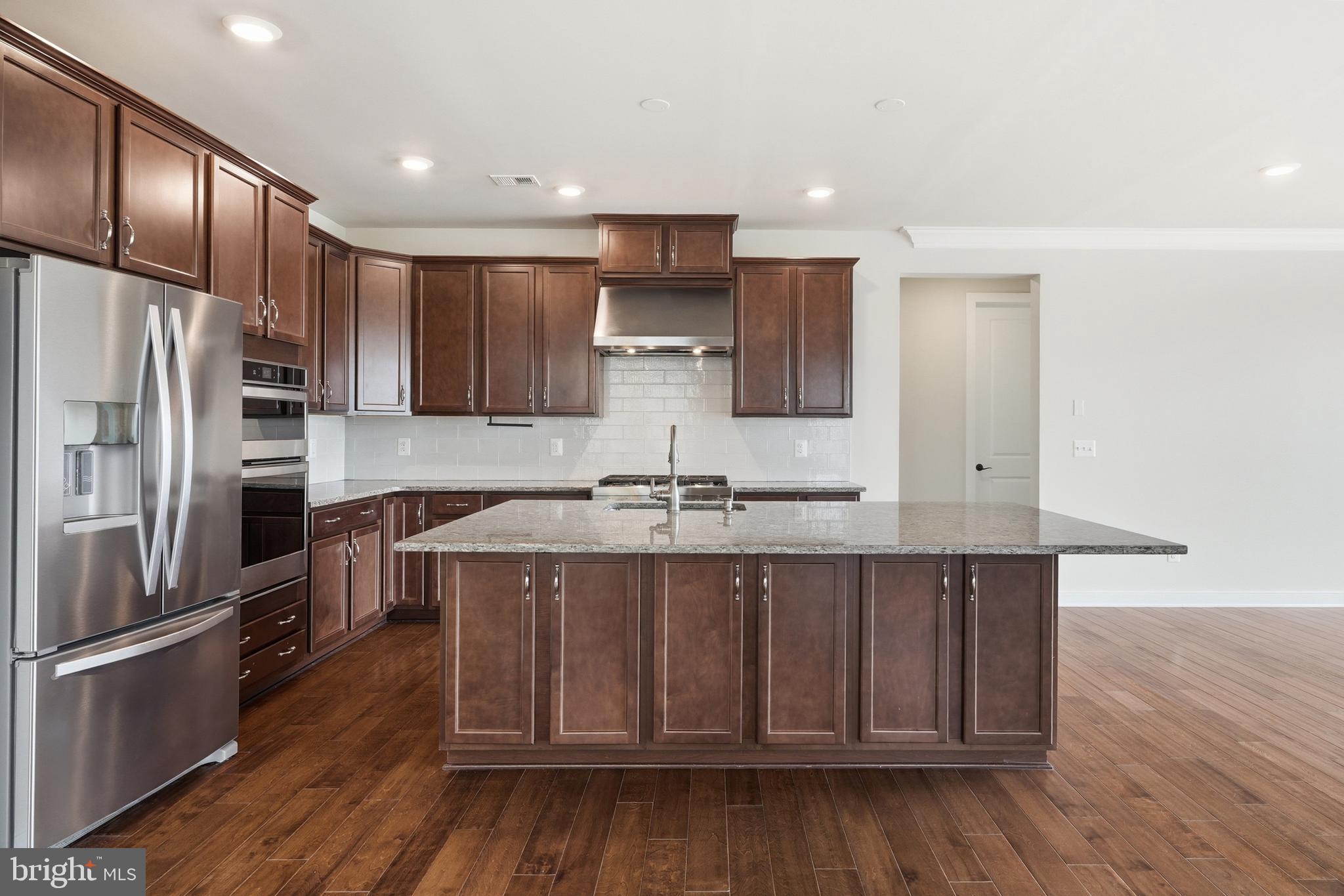 GOOSE CREEK - Residential