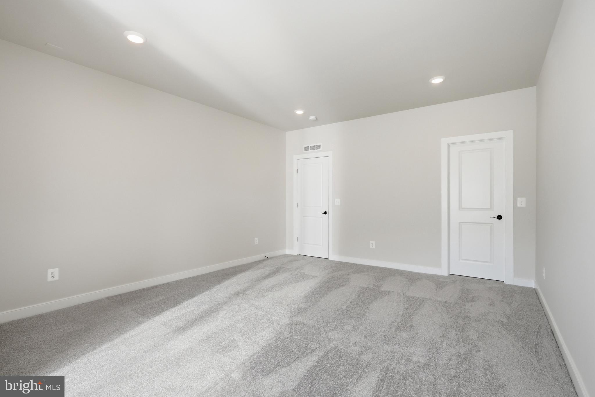 GOOSE CREEK - Residential