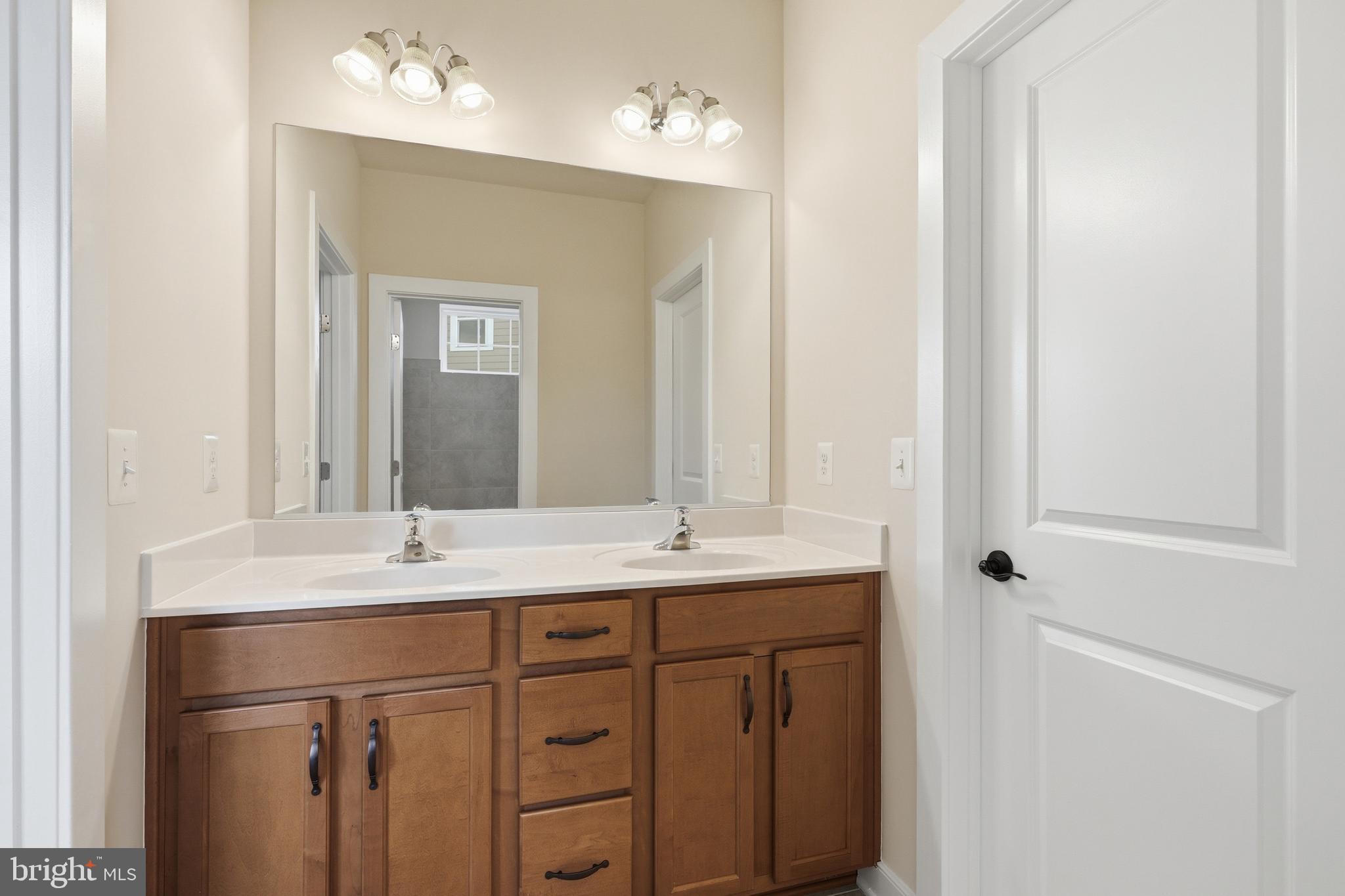 GOOSE CREEK - Residential