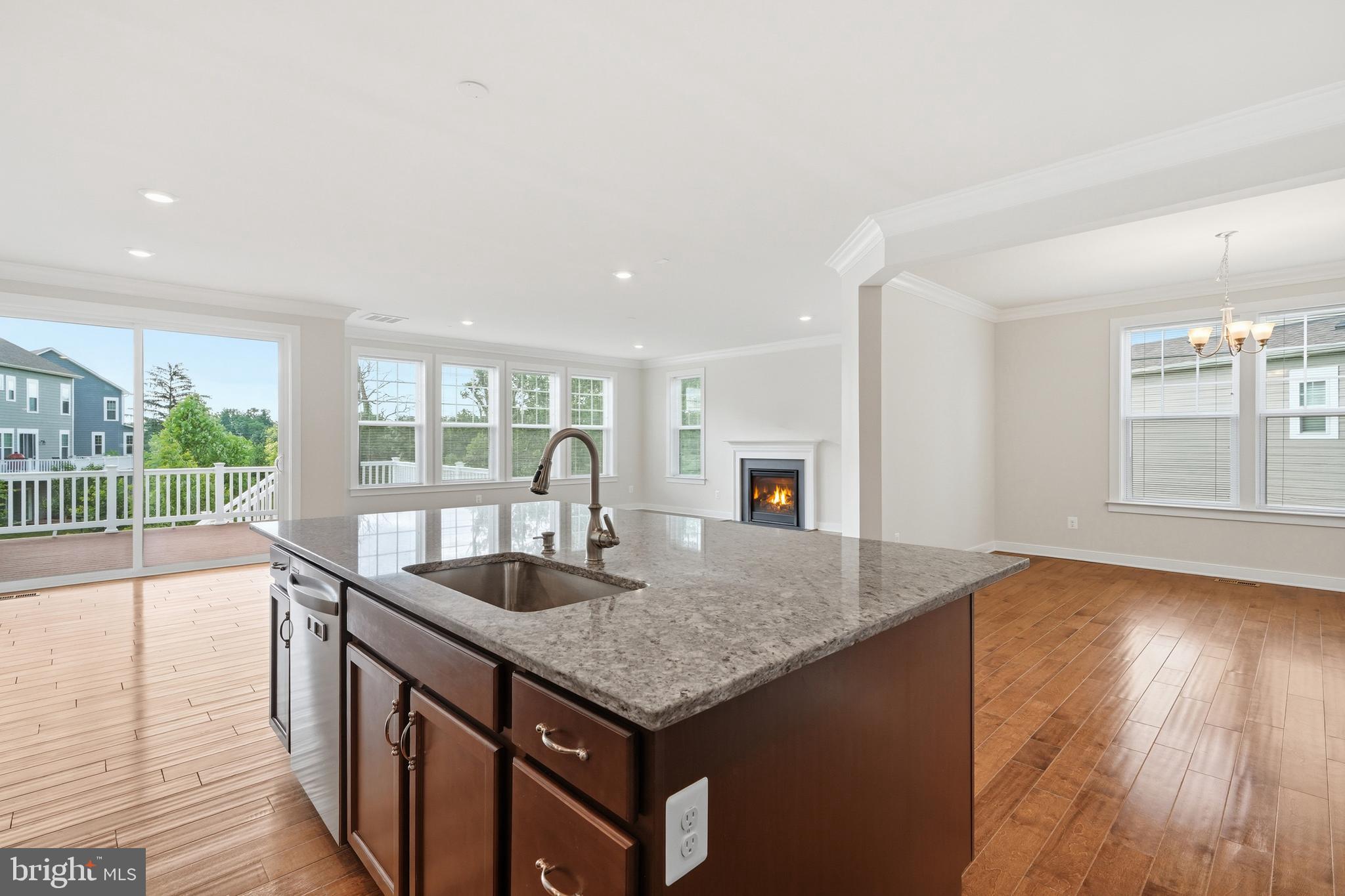 GOOSE CREEK - Residential