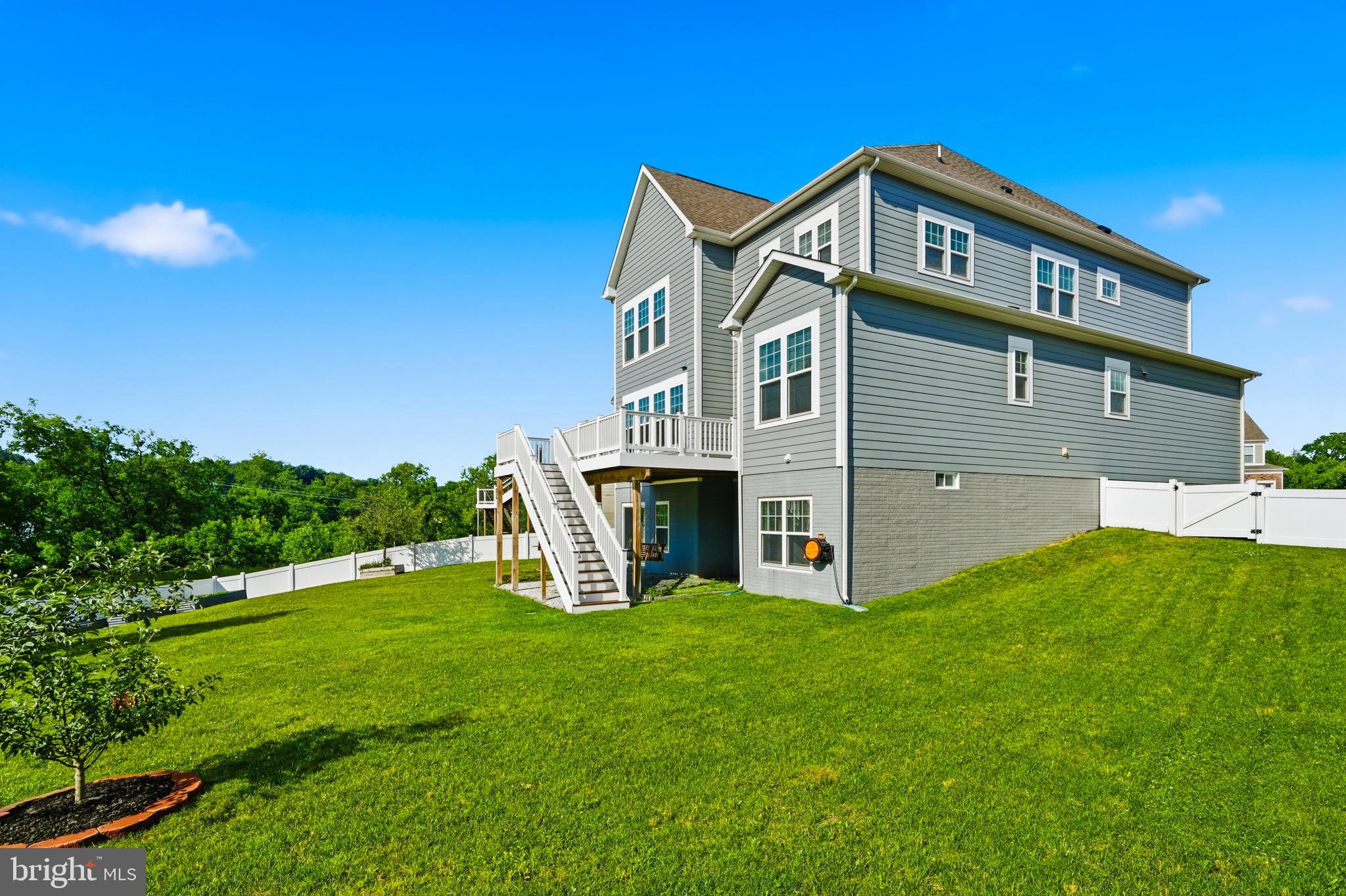 GOOSE CREEK - Residential