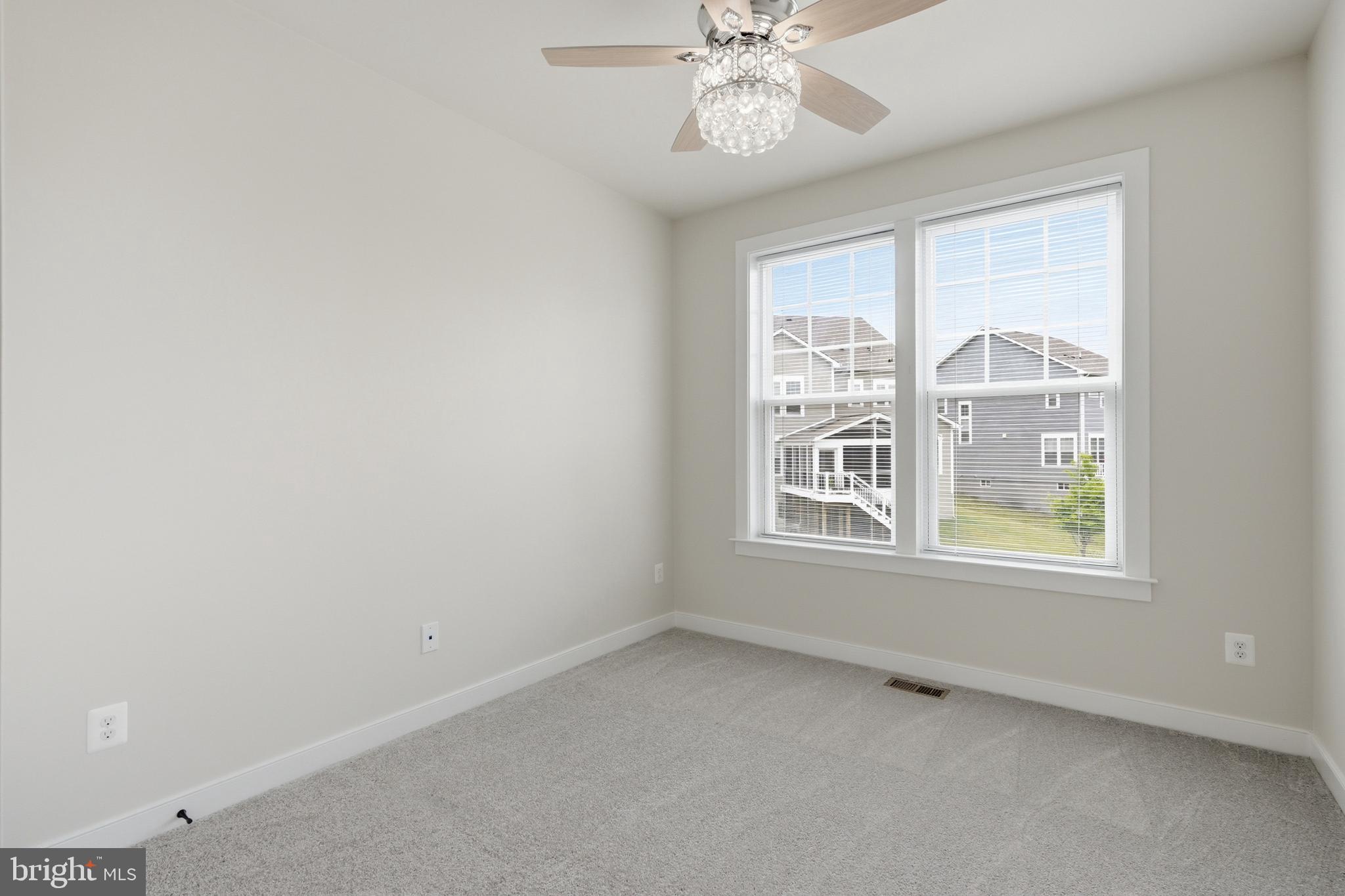 GOOSE CREEK - Residential
