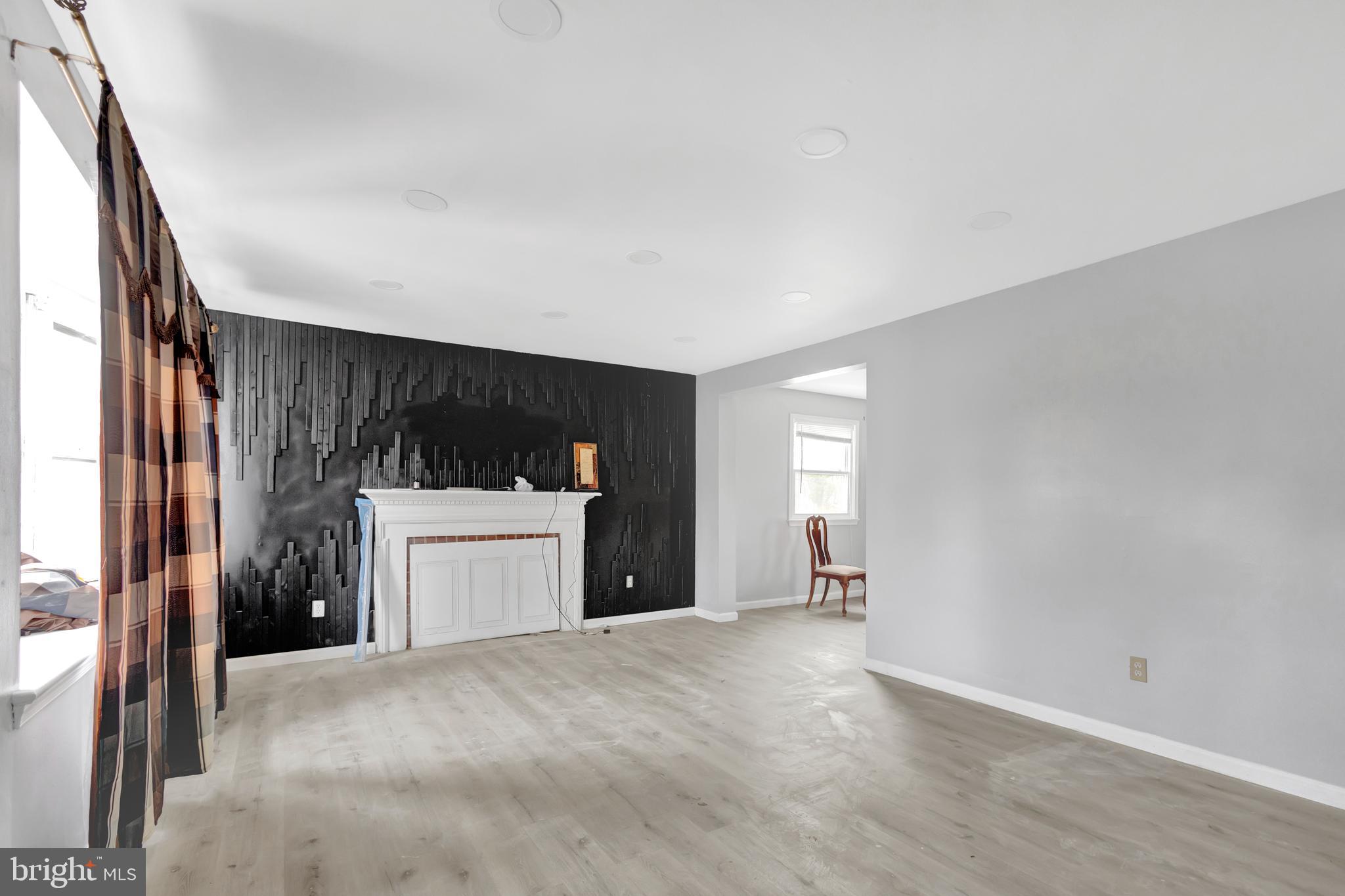 GREENBRIER KNOLLS - Residential
