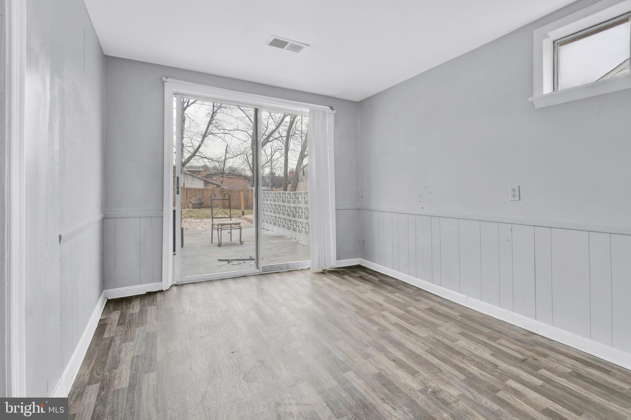 GREENBRIER KNOLLS - Residential