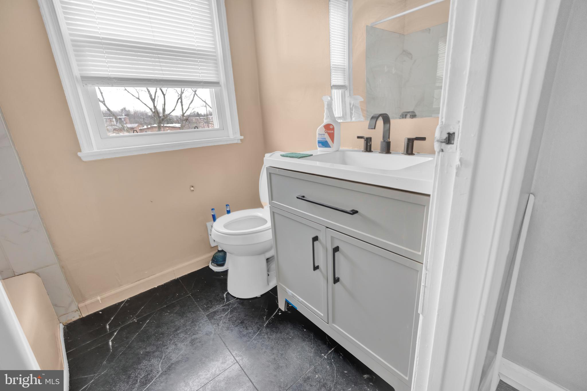 GREENBRIER KNOLLS - Residential