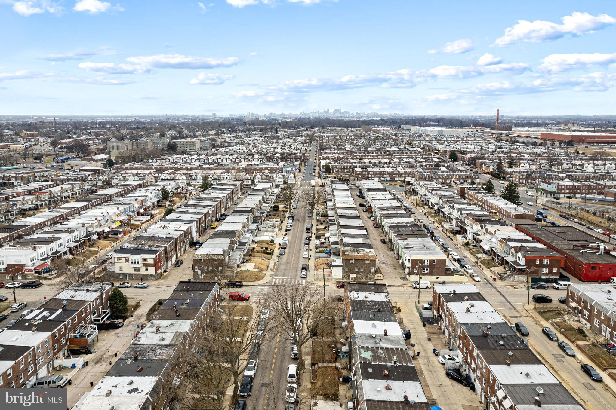 OXFORD CIRCLE - Residential