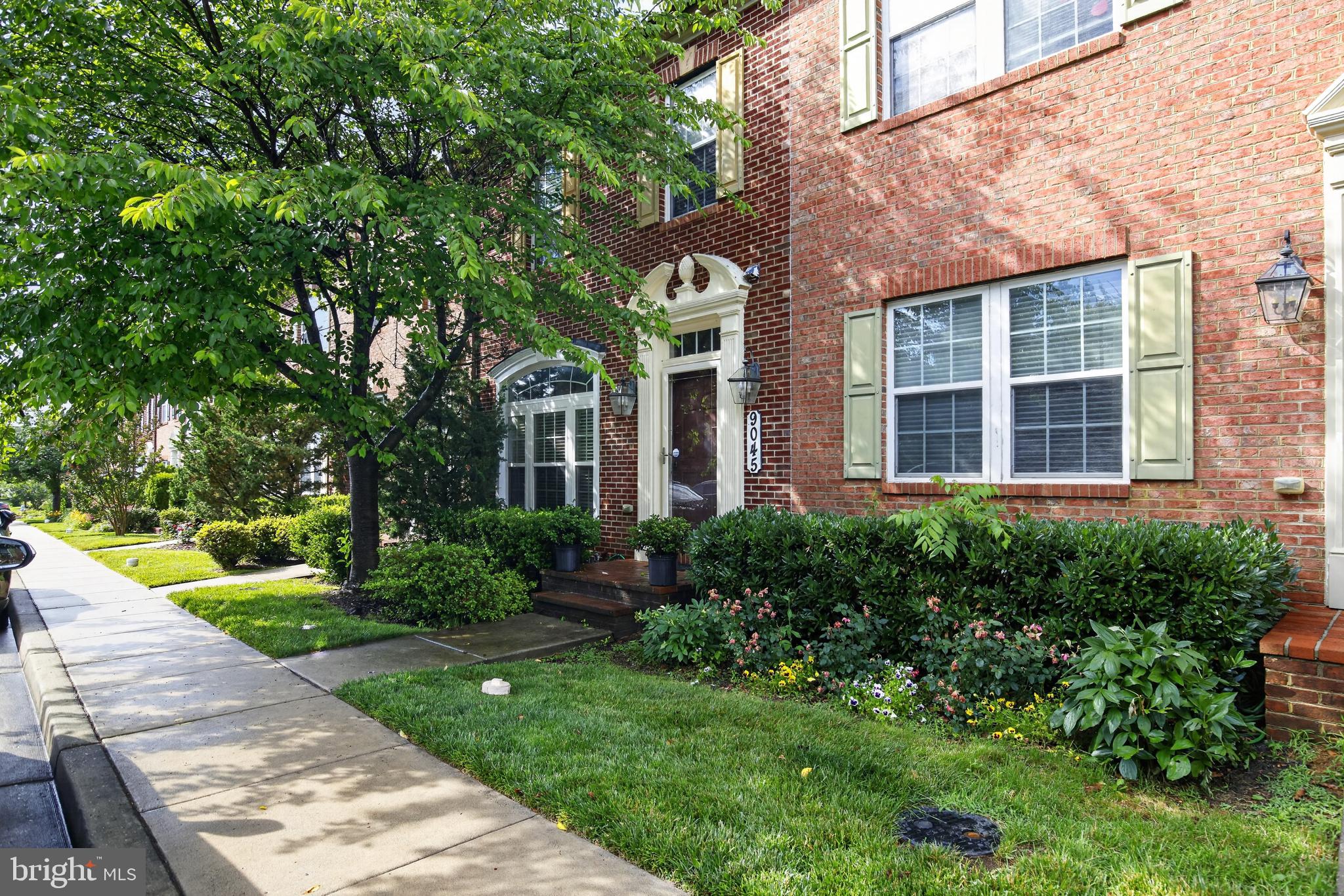 VILLAGES OF URBANA - Residential