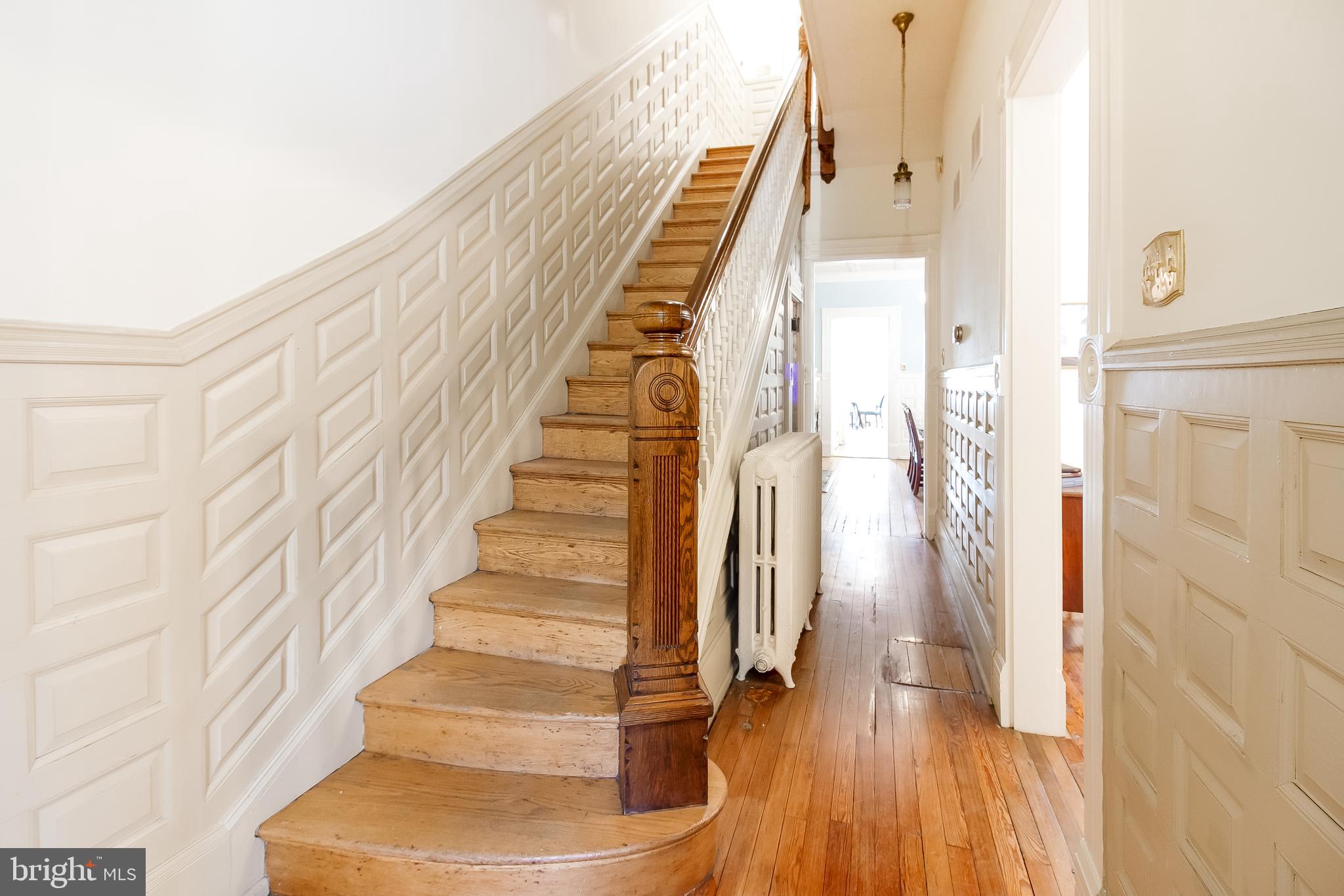 CAPITOL HILL - Residential