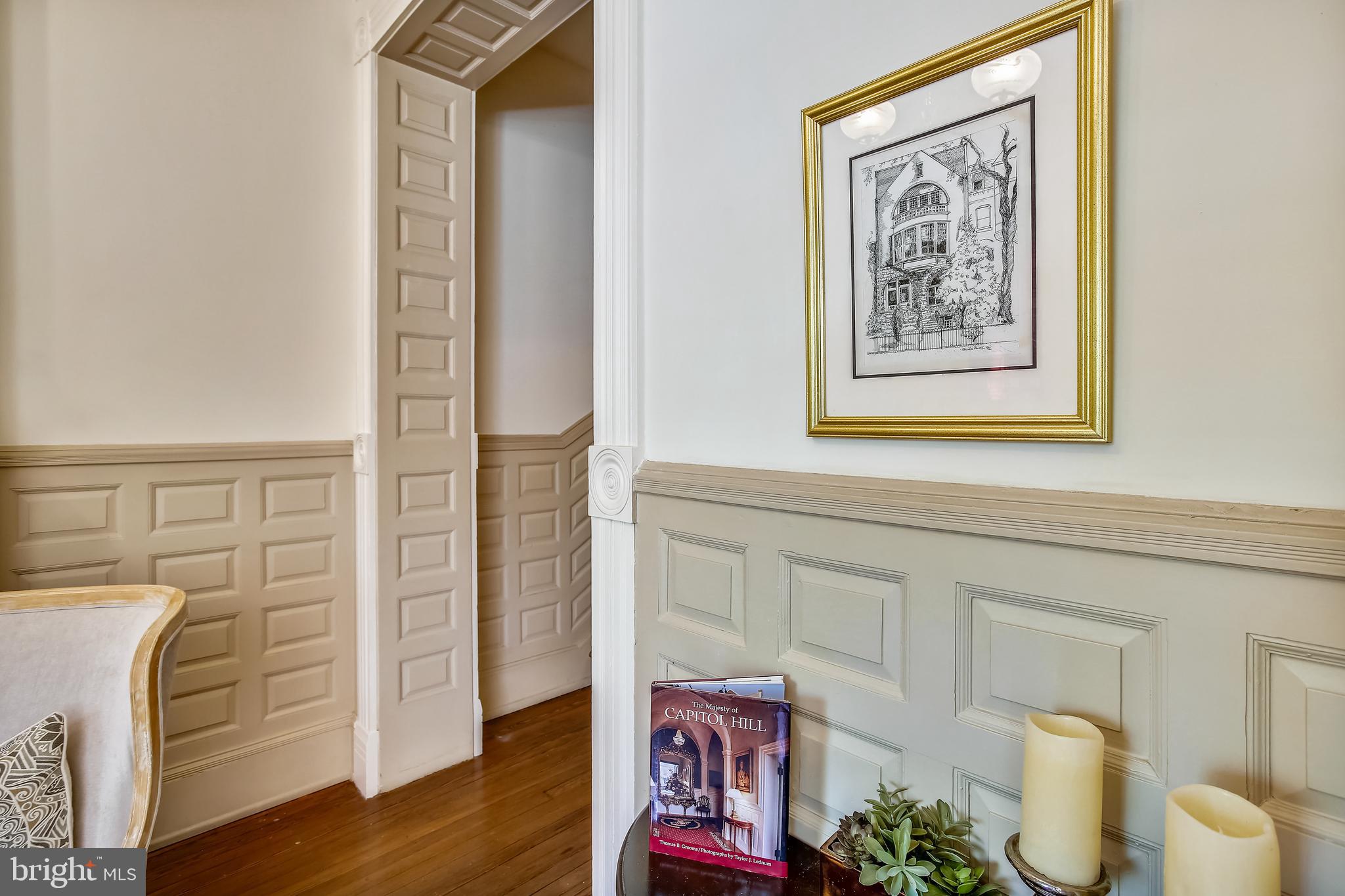 CAPITOL HILL - Residential