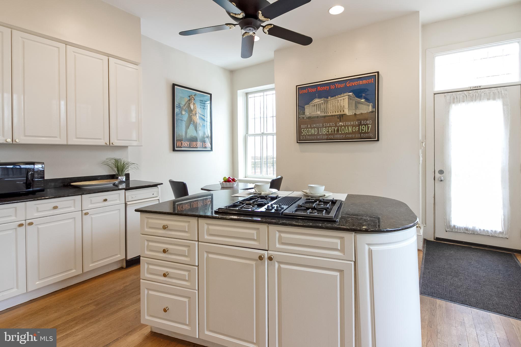CAPITOL HILL - Residential
