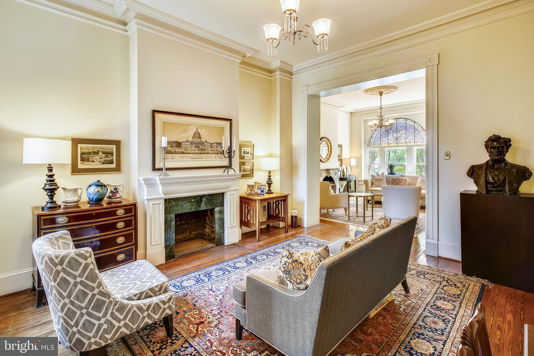 CAPITOL HILL - Residential