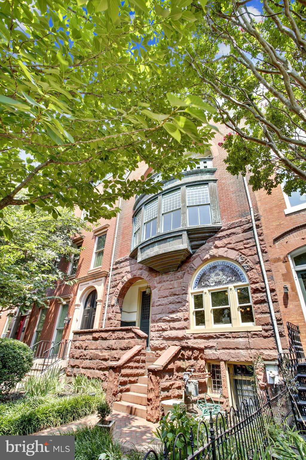 CAPITOL HILL - Residential