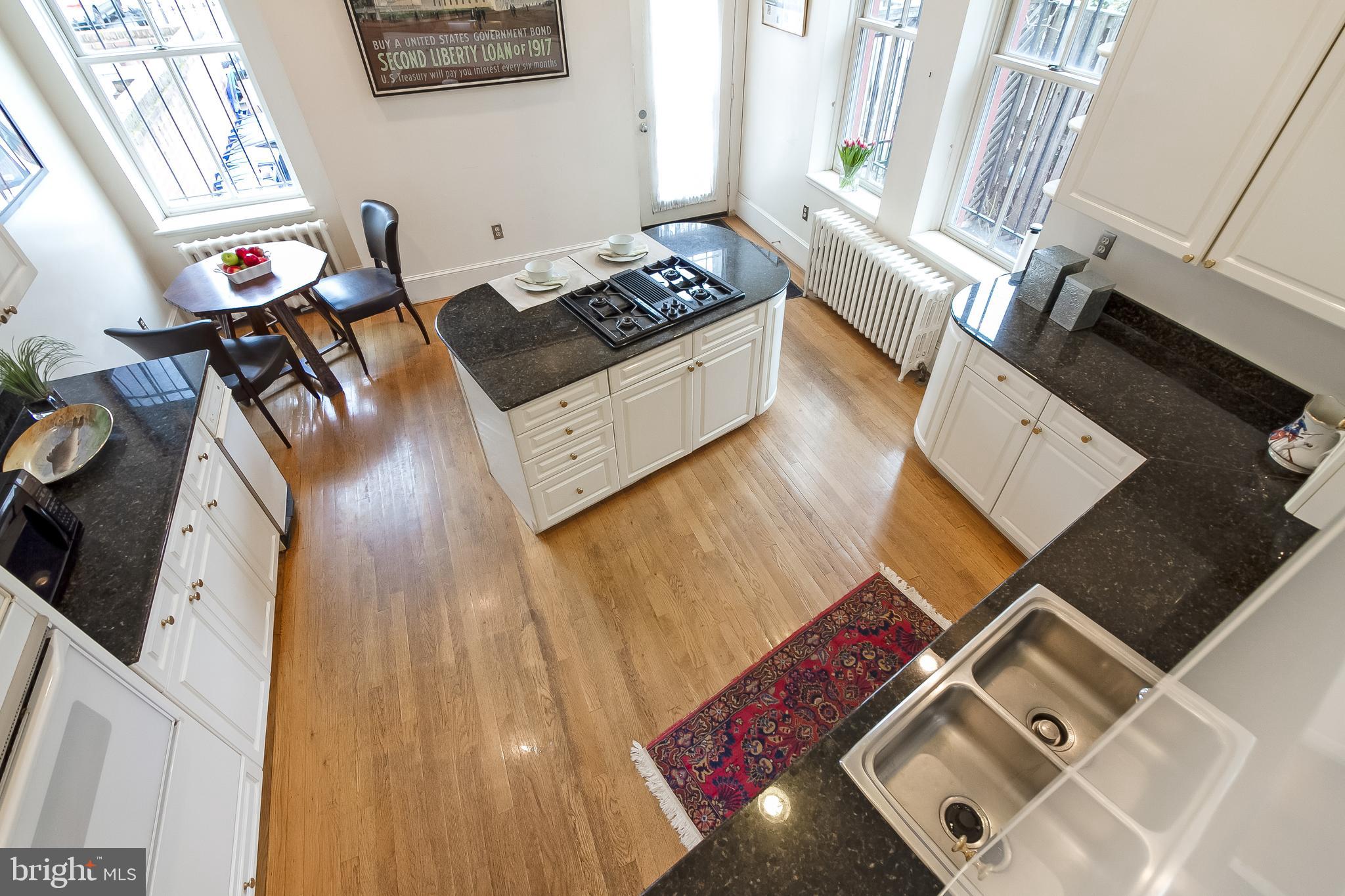 CAPITOL HILL - Residential