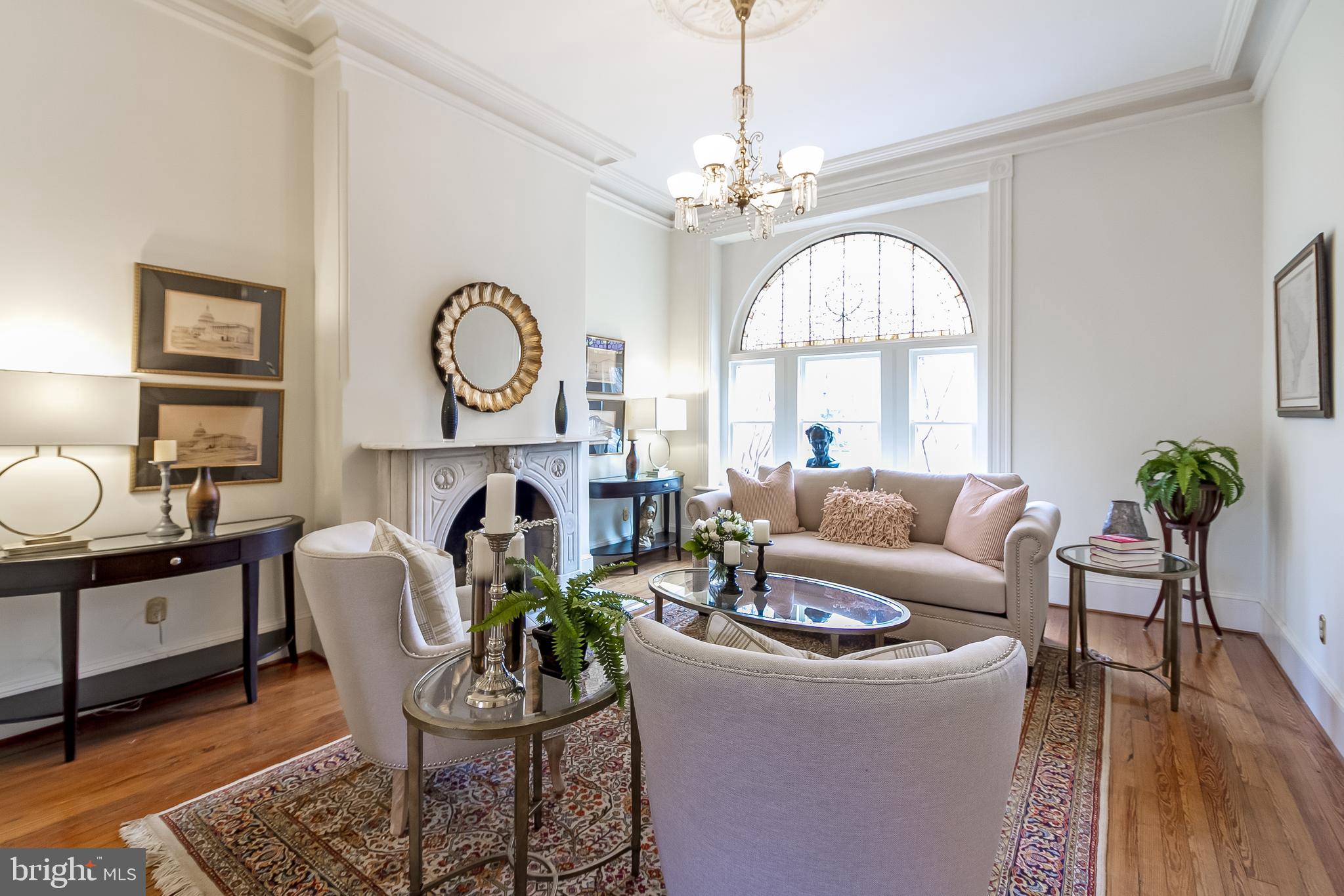 CAPITOL HILL - Residential