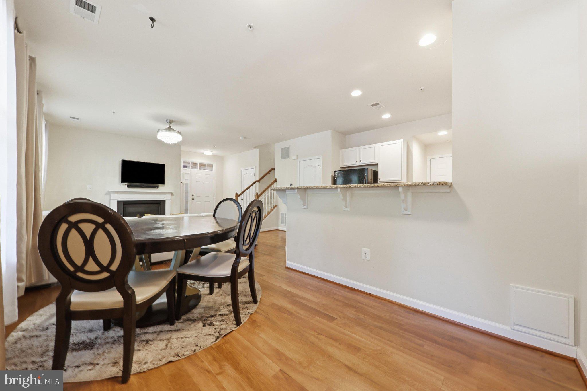 GATEWAY COMMONS - Residential