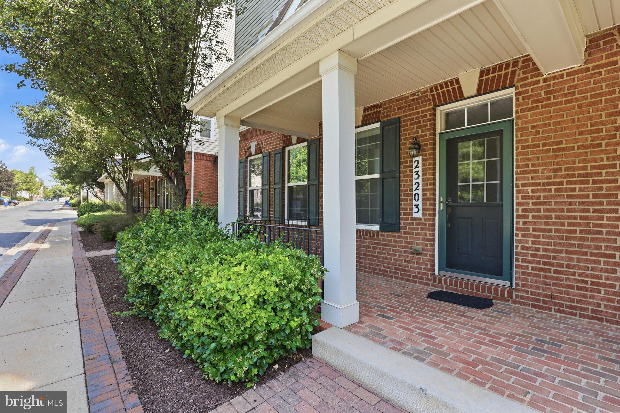 GATEWAY COMMONS - Residential