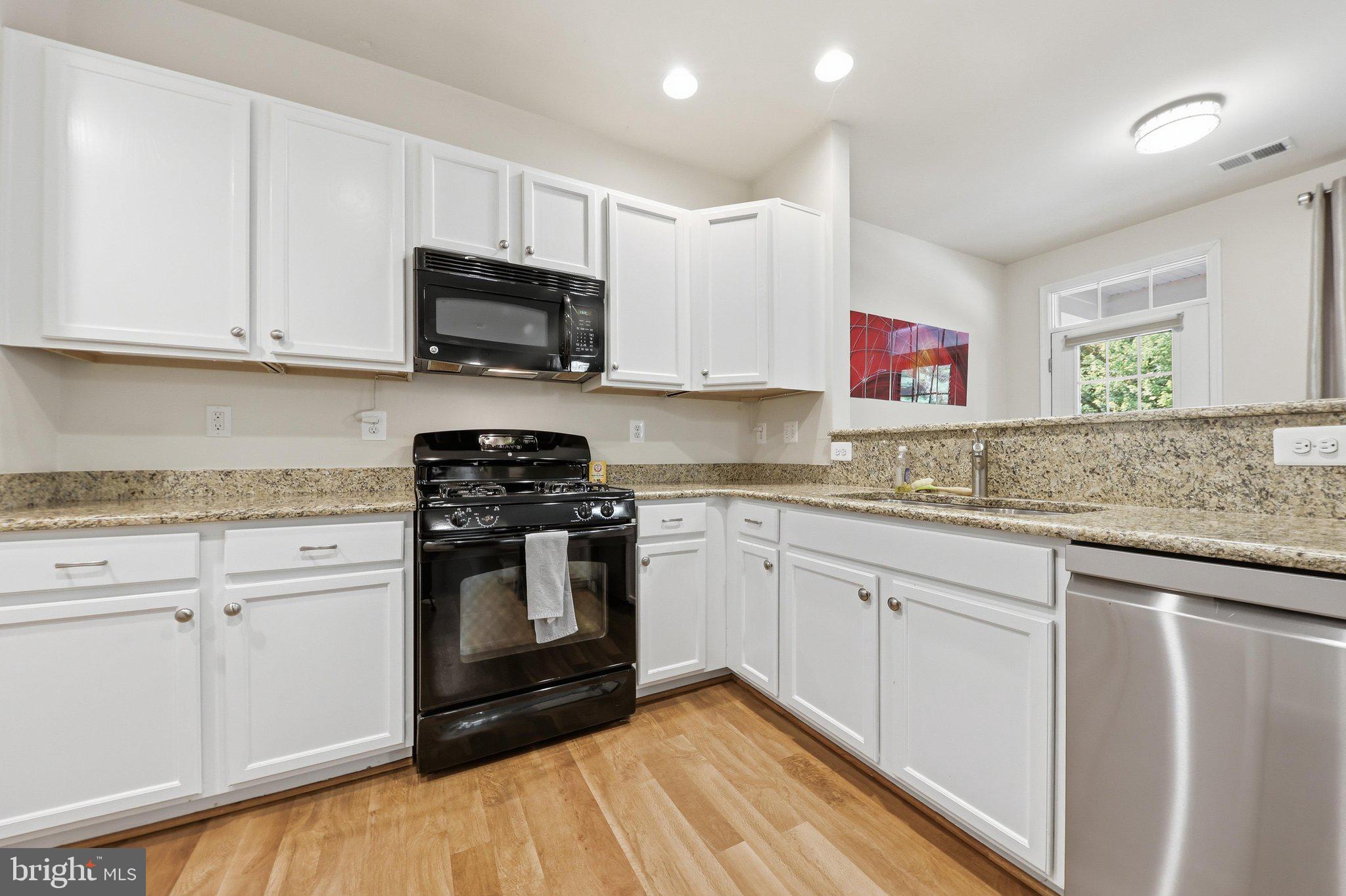 GATEWAY COMMONS - Residential