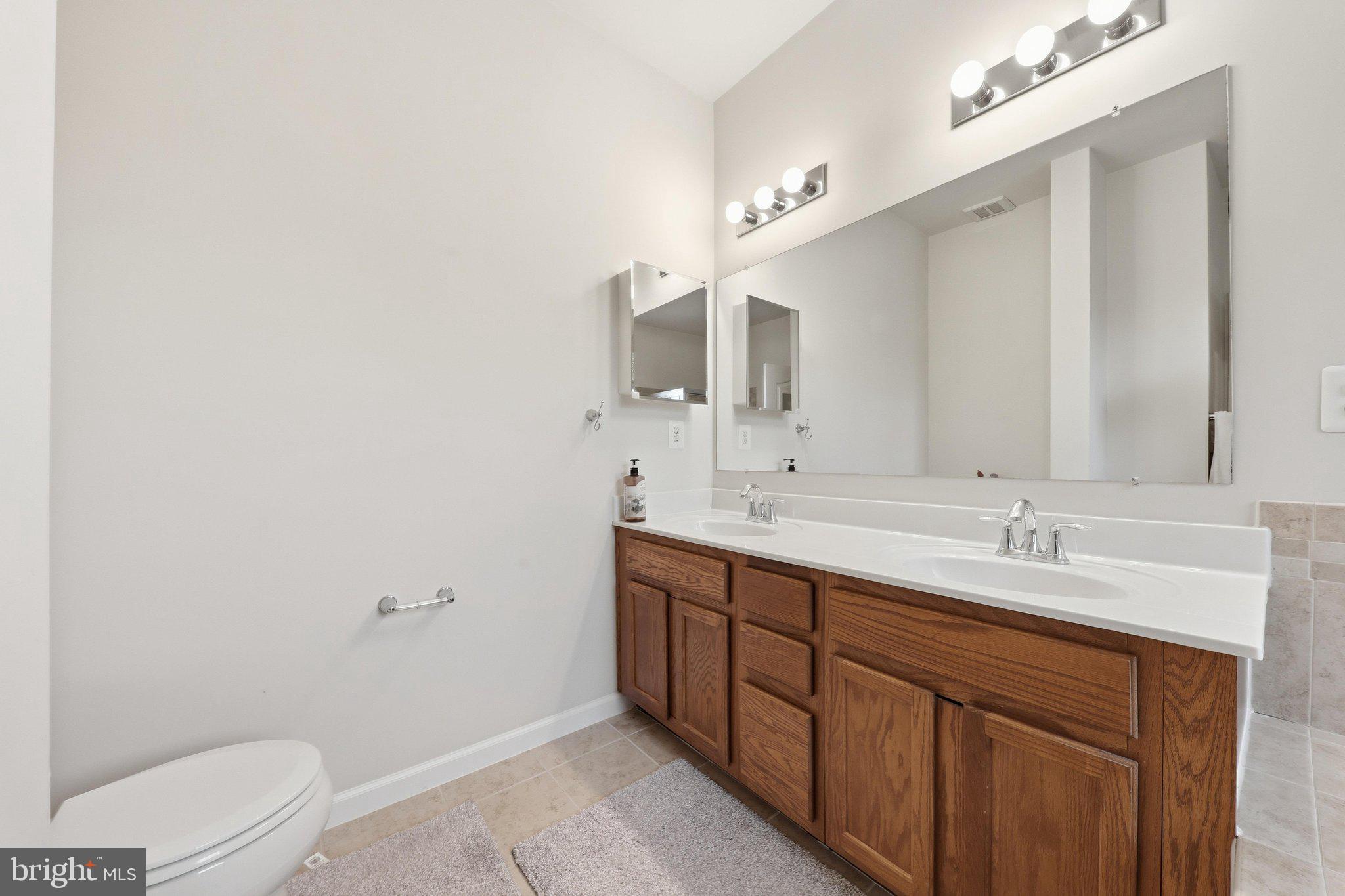 GATEWAY COMMONS - Residential