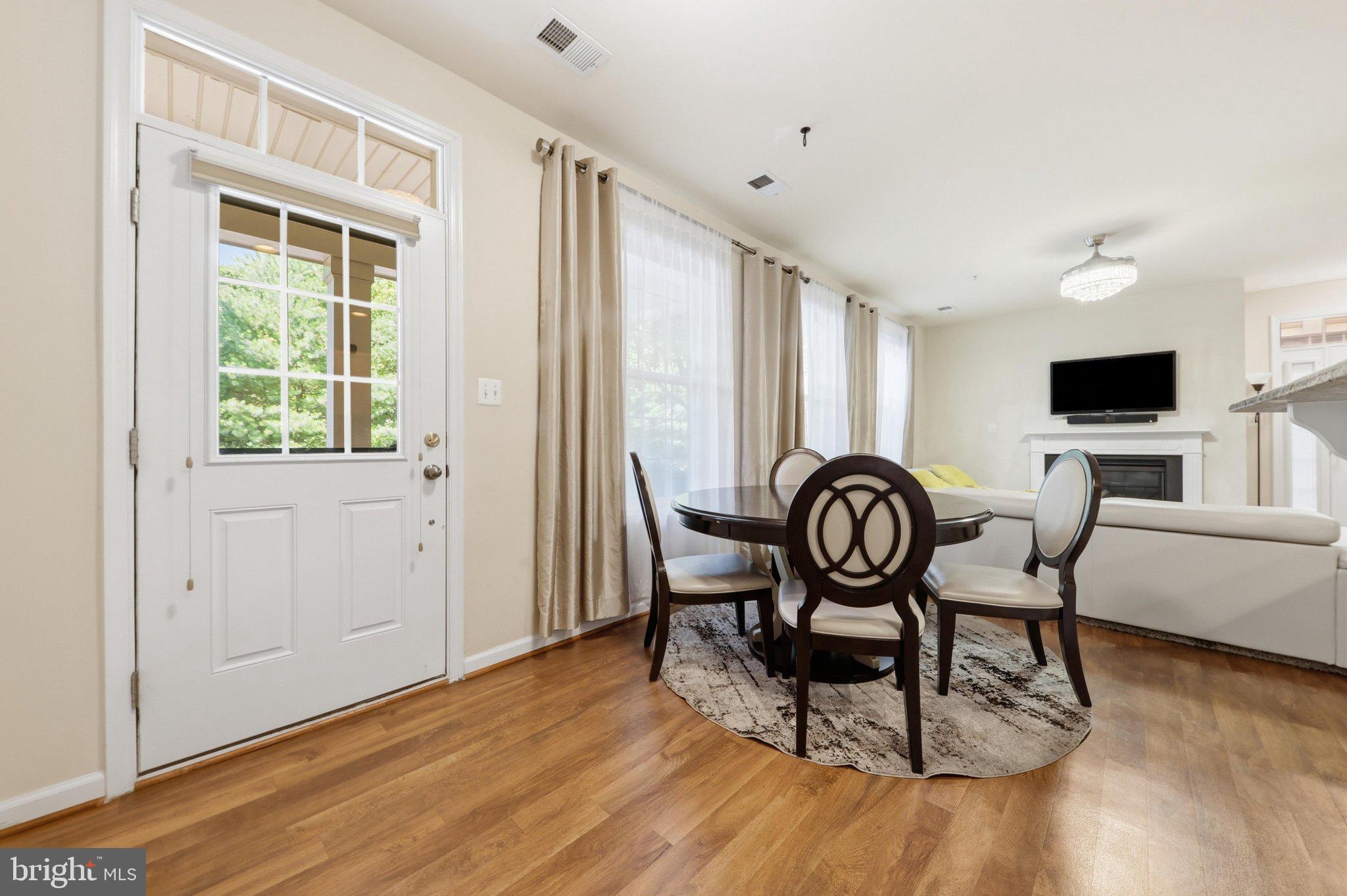 GATEWAY COMMONS - Residential