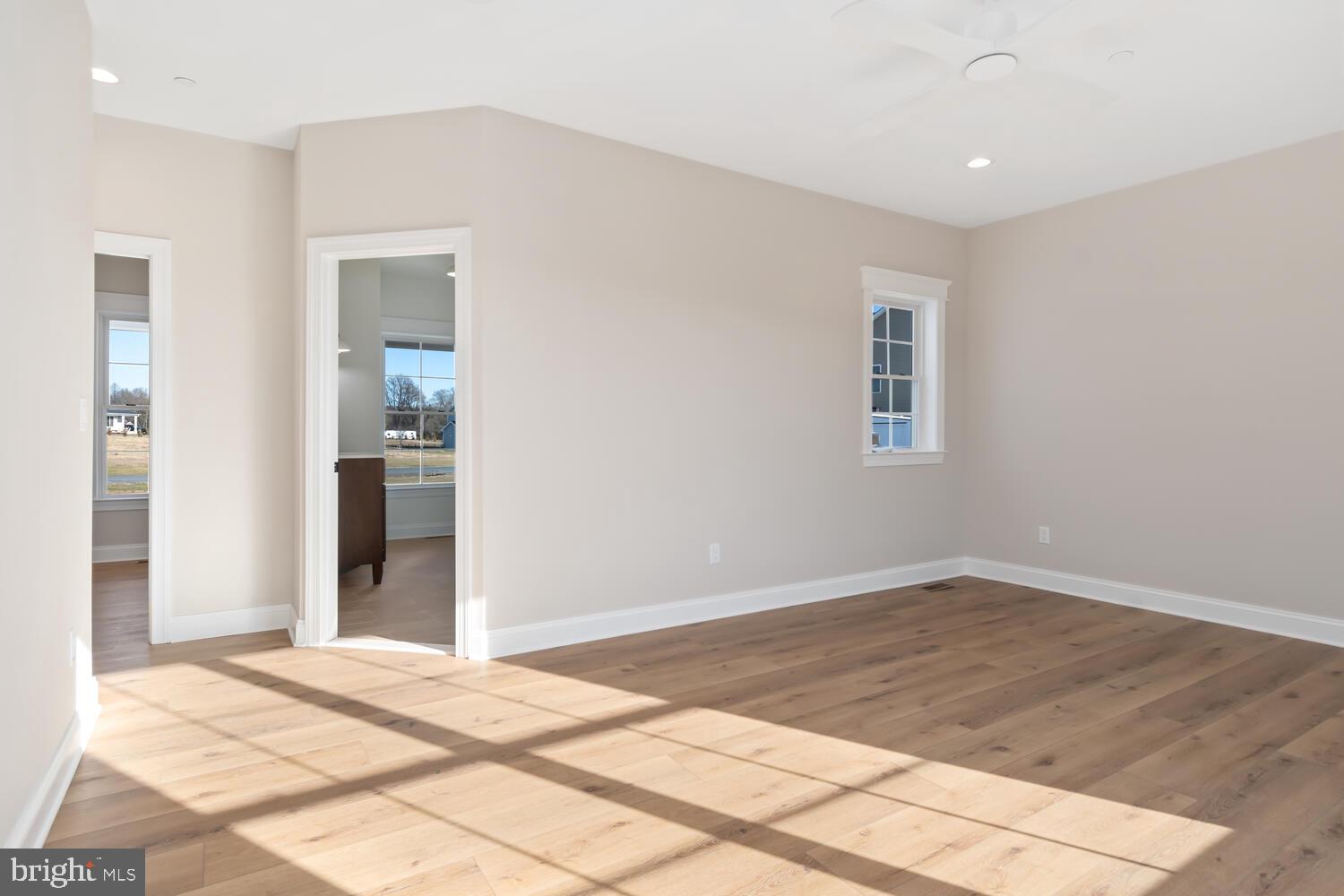 EAGLE MANOR - Residential