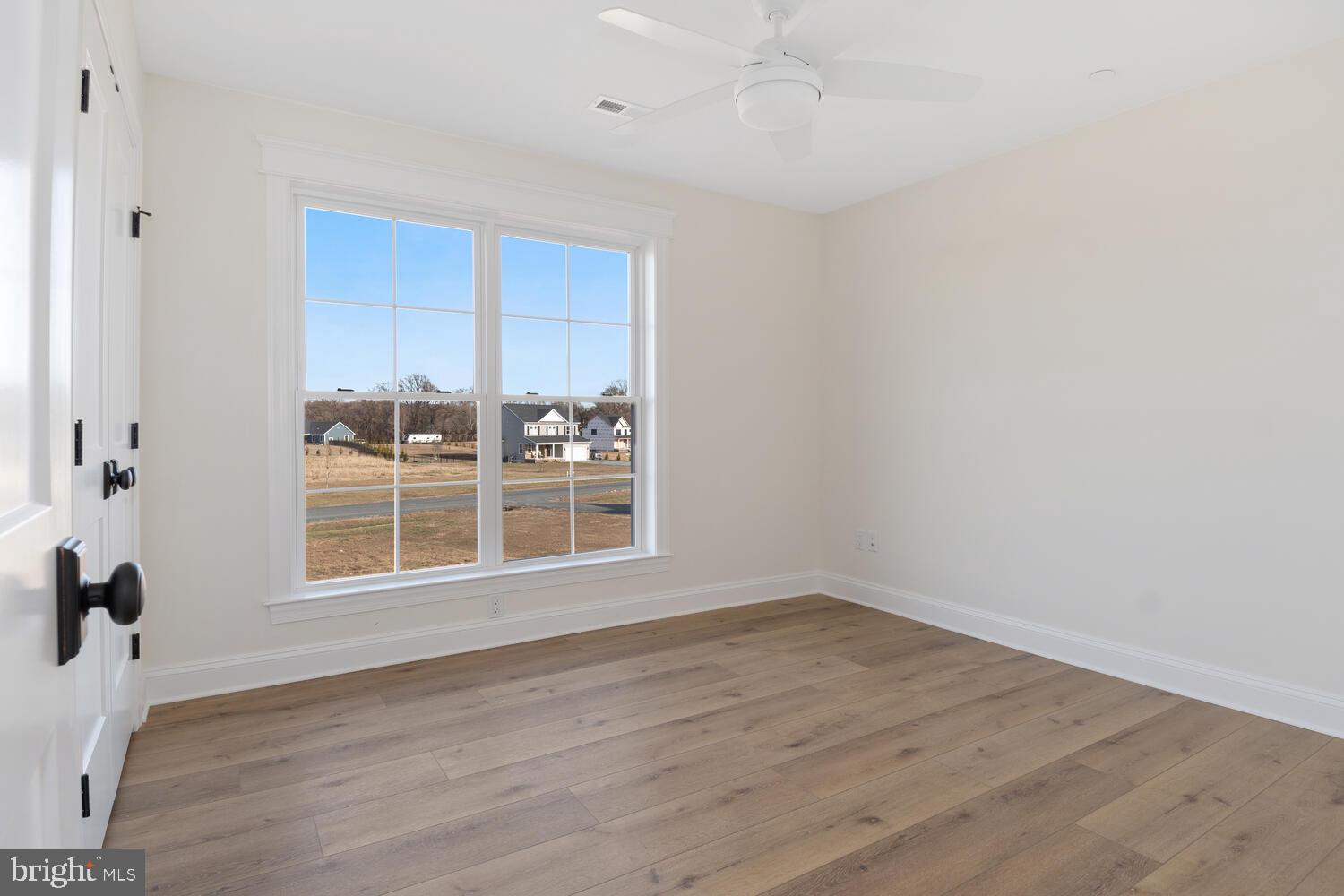 EAGLE MANOR - Residential