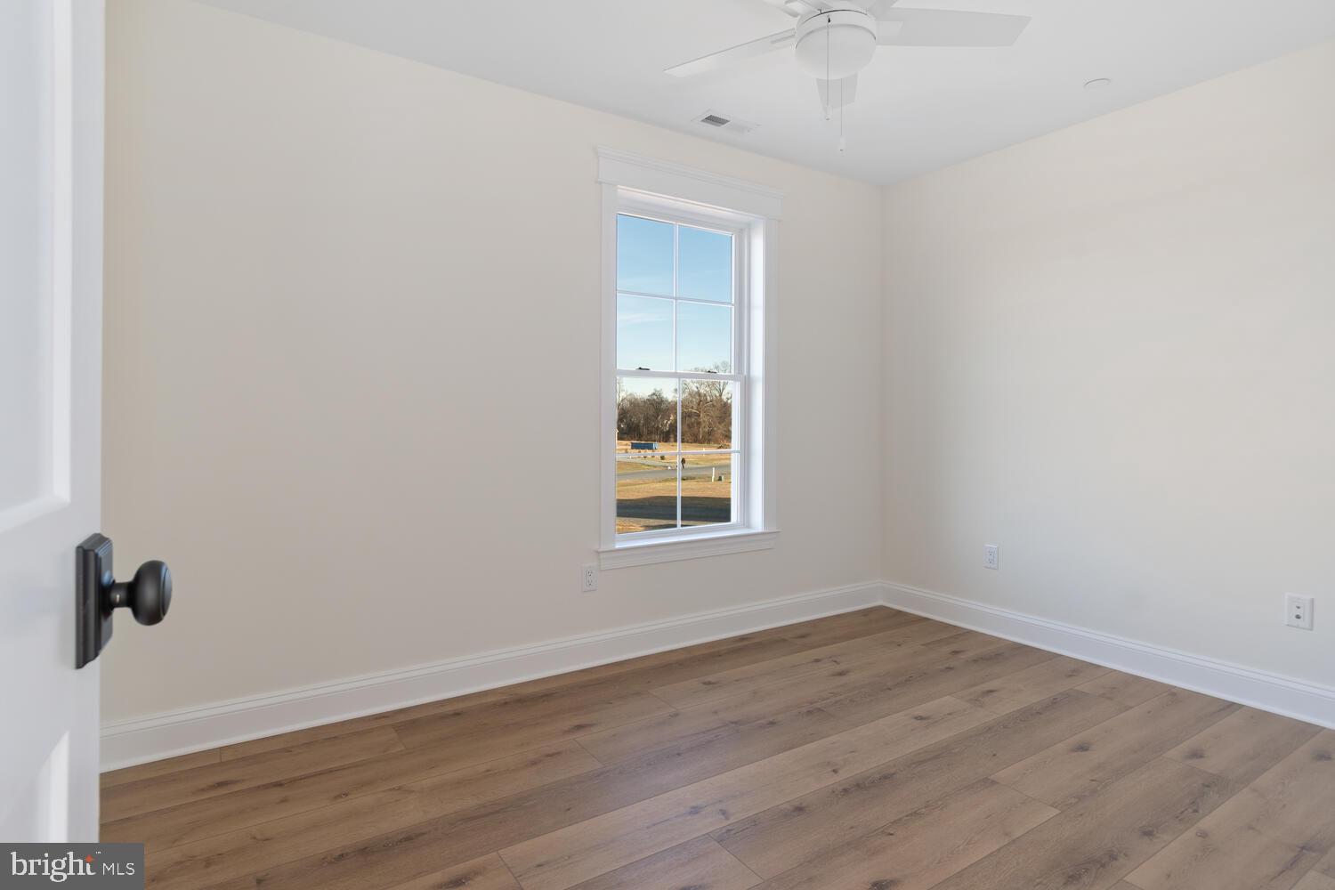 EAGLE MANOR - Residential