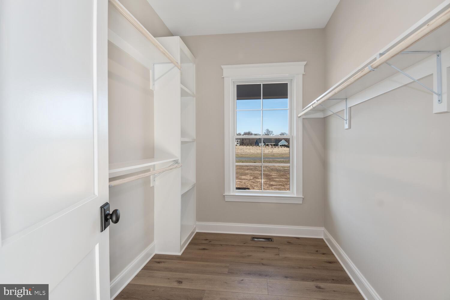 EAGLE MANOR - Residential