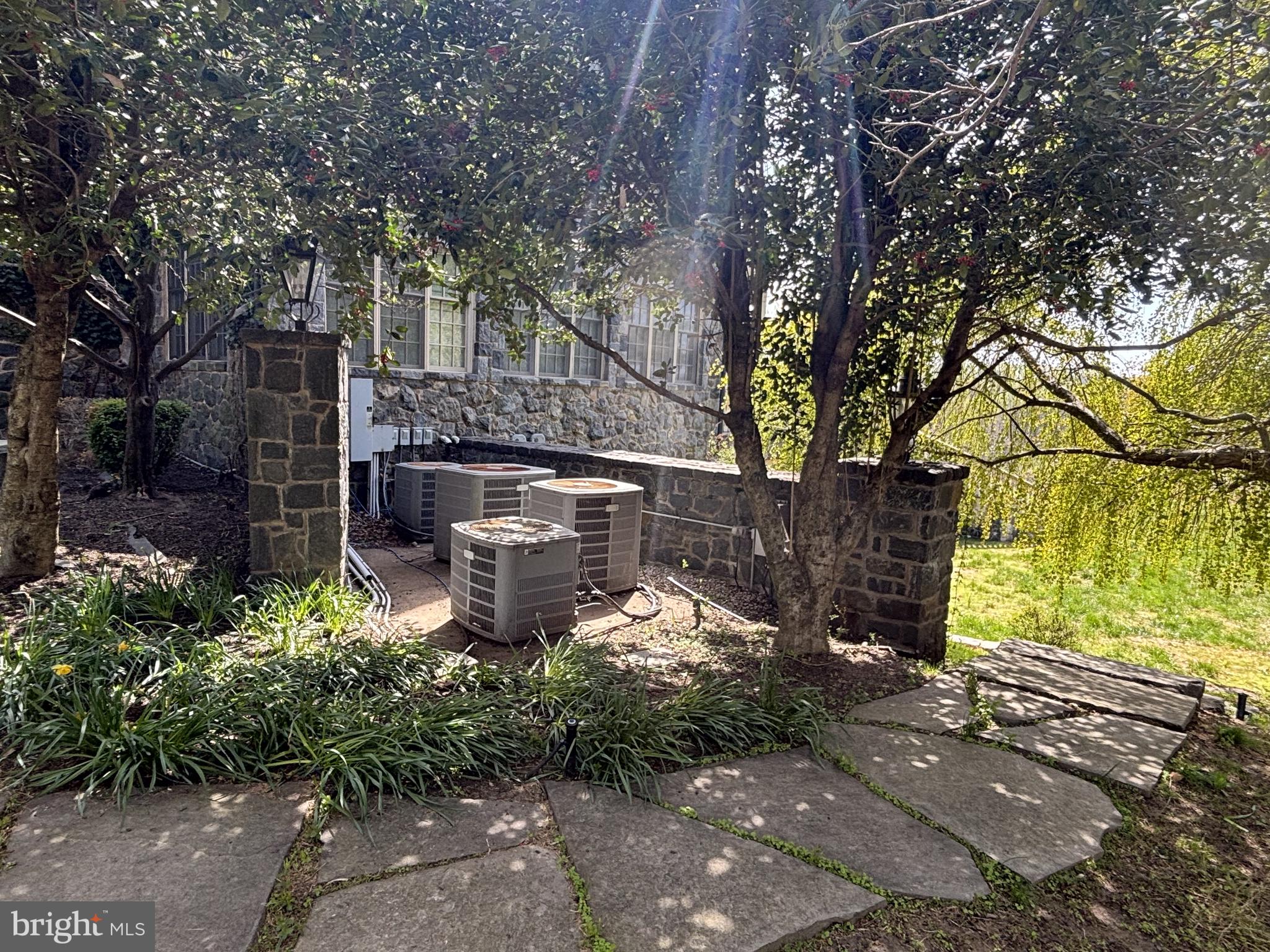 WATSONS MILL - Residential