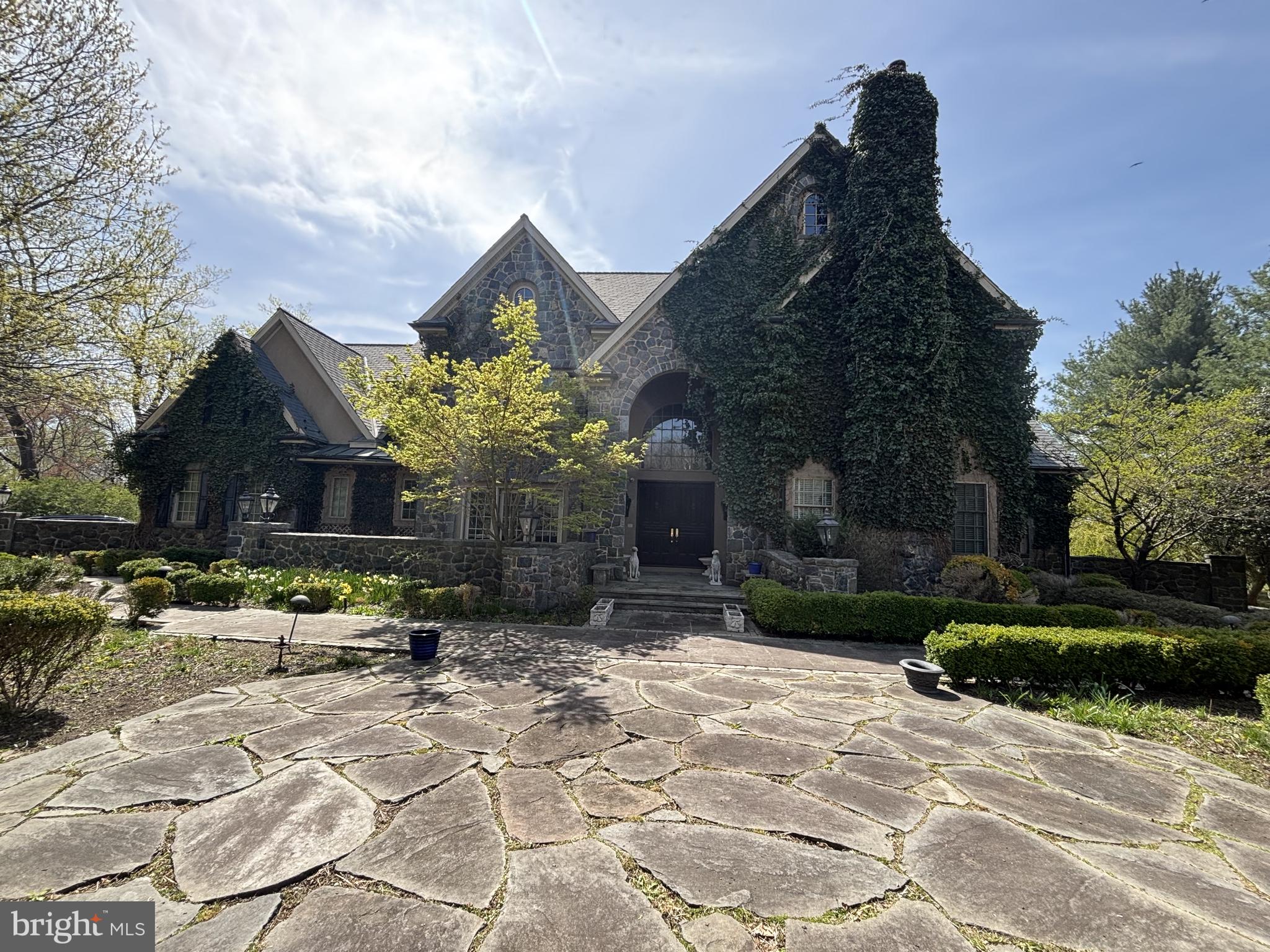 WATSONS MILL - Residential