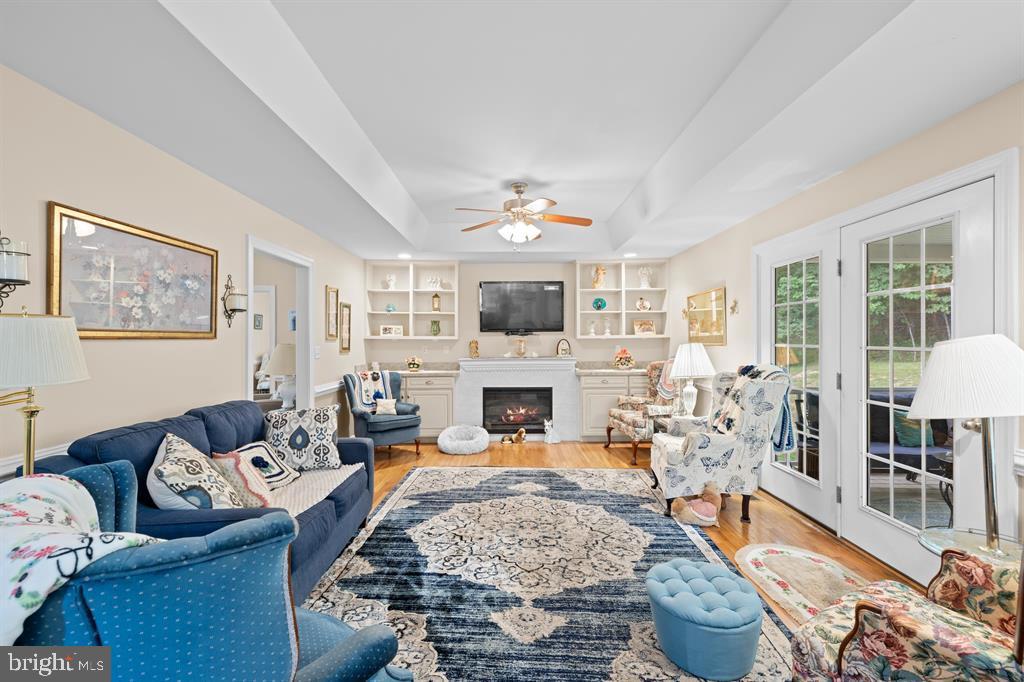 WALNUT SPRINGS ESTATES - Residential