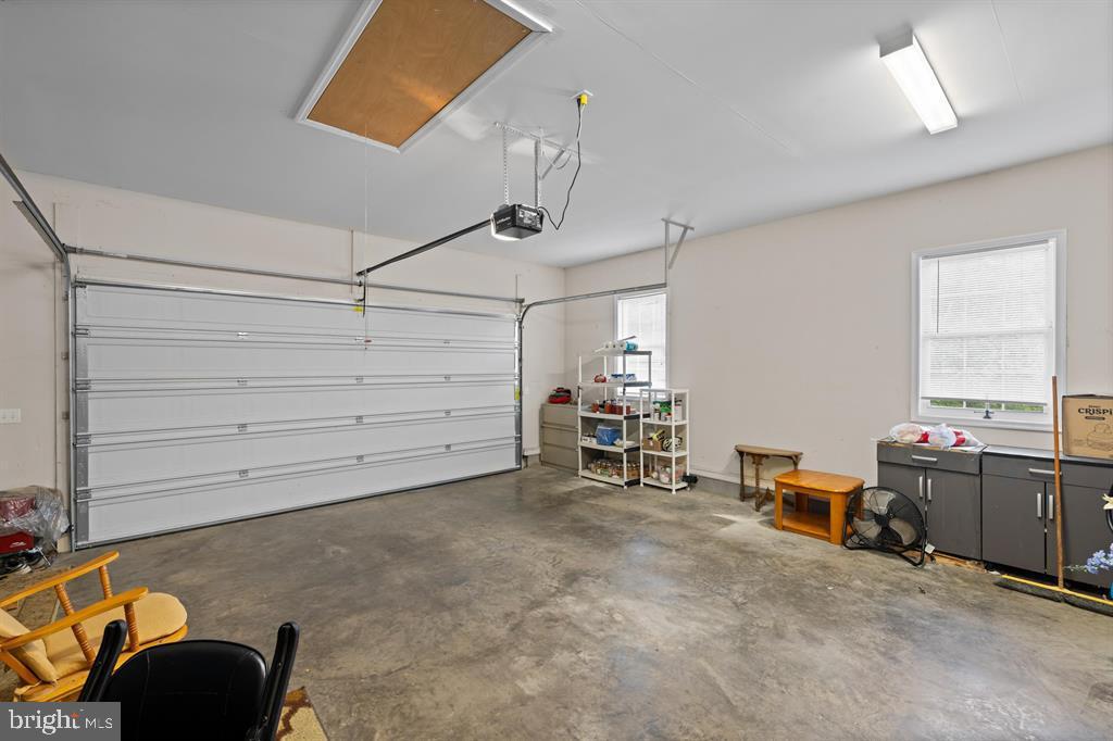 WALNUT SPRINGS ESTATES - Residential