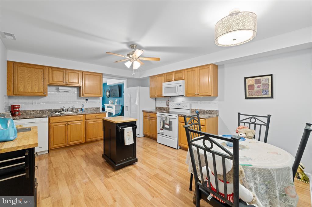 WALNUT SPRINGS ESTATES - Residential