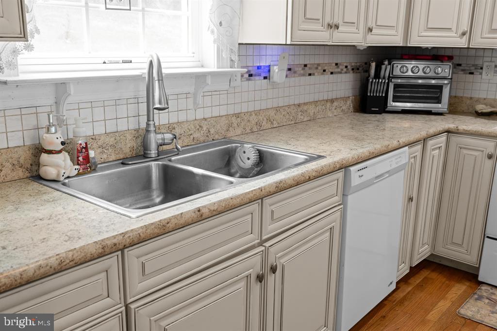 WALNUT SPRINGS ESTATES - Residential