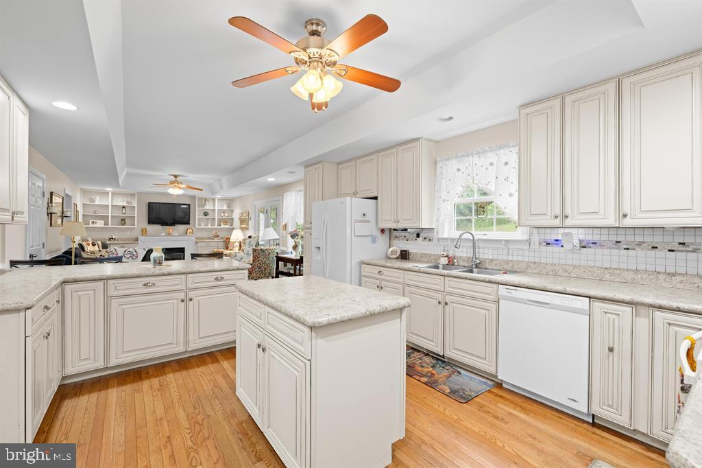 WALNUT SPRINGS ESTATES - Residential