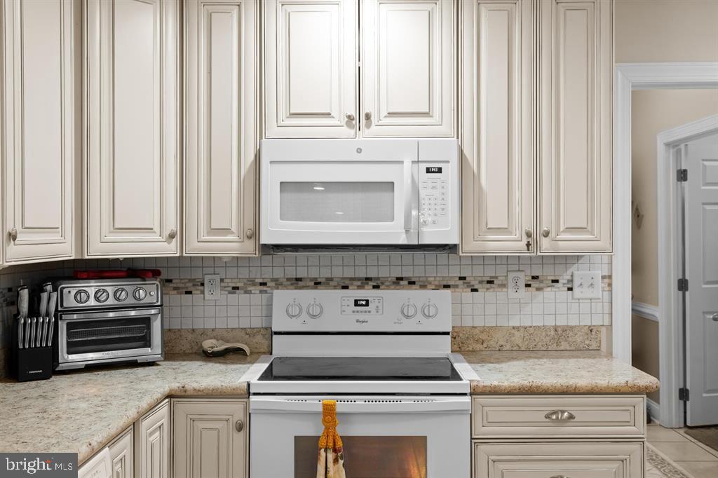 WALNUT SPRINGS ESTATES - Residential