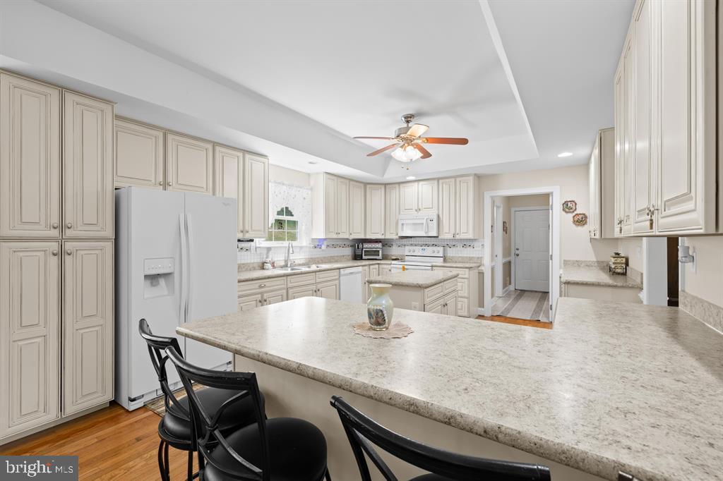 WALNUT SPRINGS ESTATES - Residential
