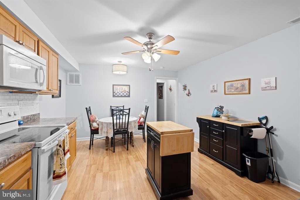 WALNUT SPRINGS ESTATES - Residential