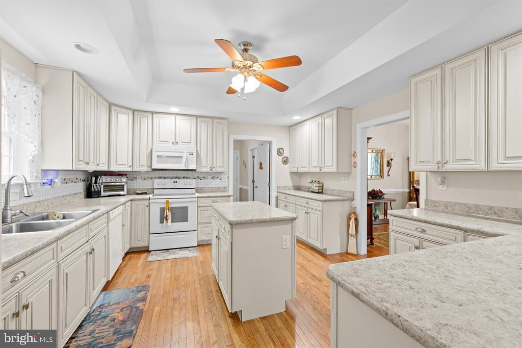 WALNUT SPRINGS ESTATES - Residential