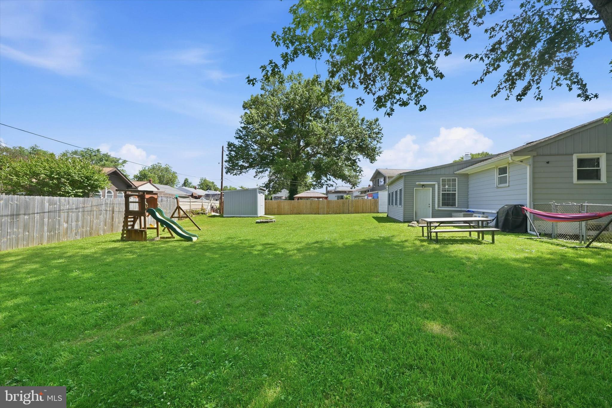 BROOKHAVEN - Residential