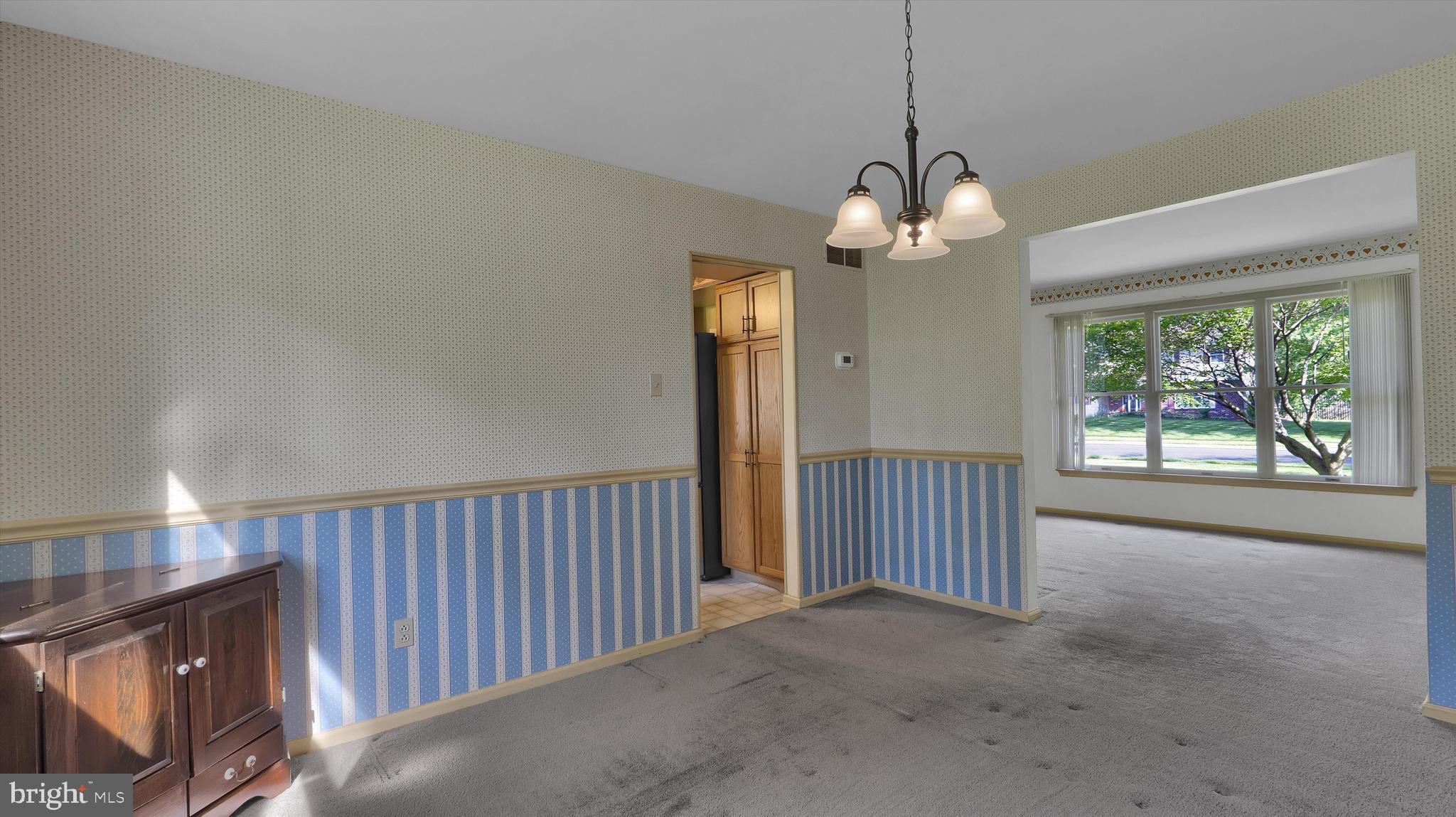 OAK WOOD EAST - Residential